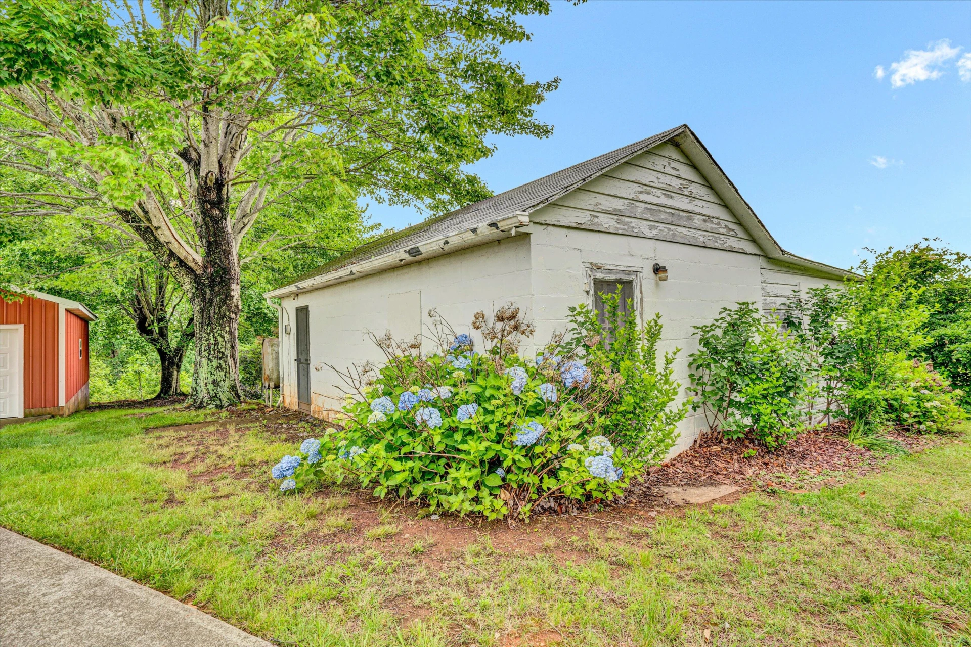 2745 Old Quarry RD - Photo 32