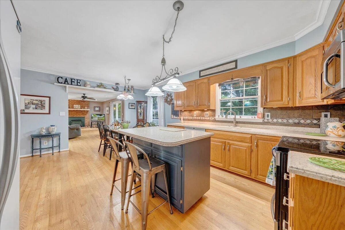 6553 Pencheck CIR - Photo 18