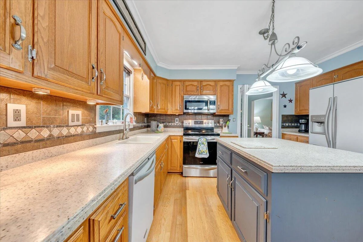 6553 Pencheck CIR - Photo 20