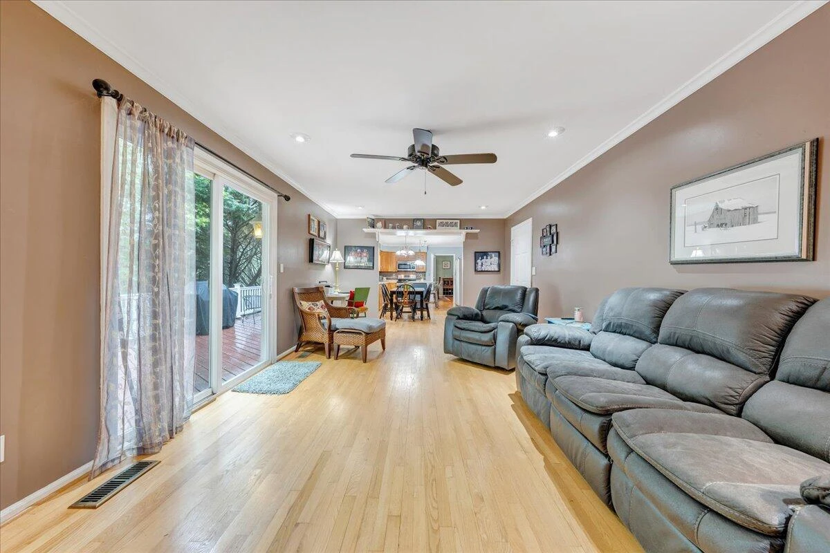 6553 Pencheck CIR - Photo 25
