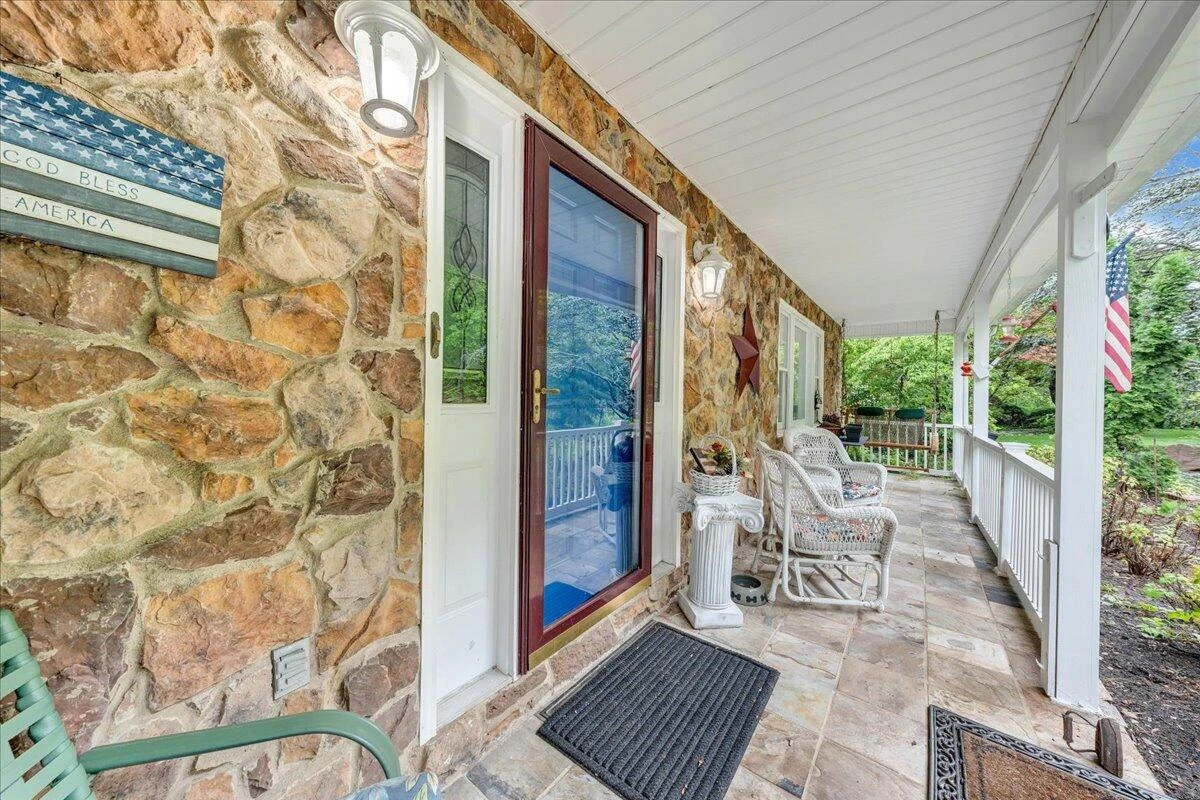 6553 Pencheck CIR - Photo 9