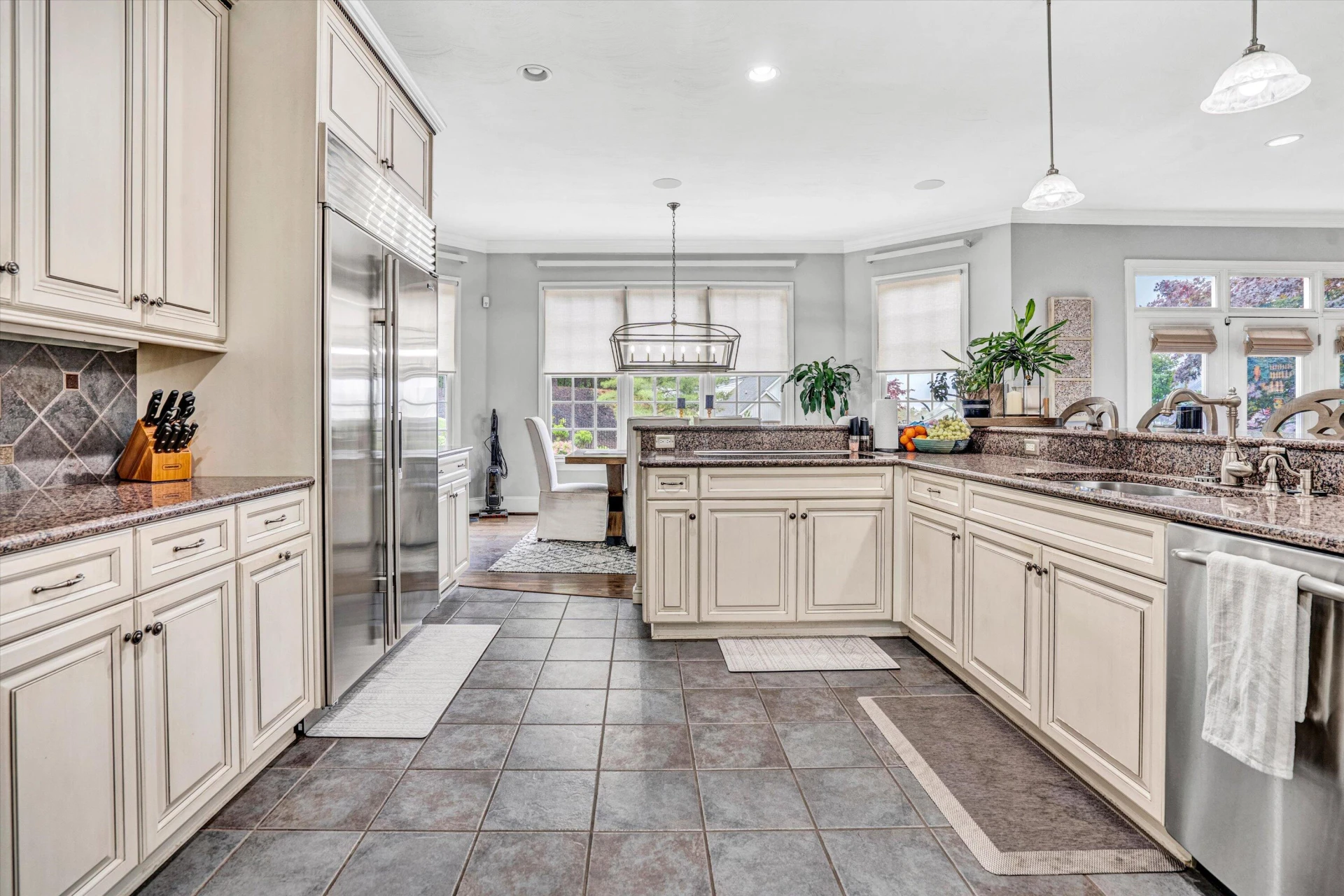 3846 Eagle Crest DR - Photo 20