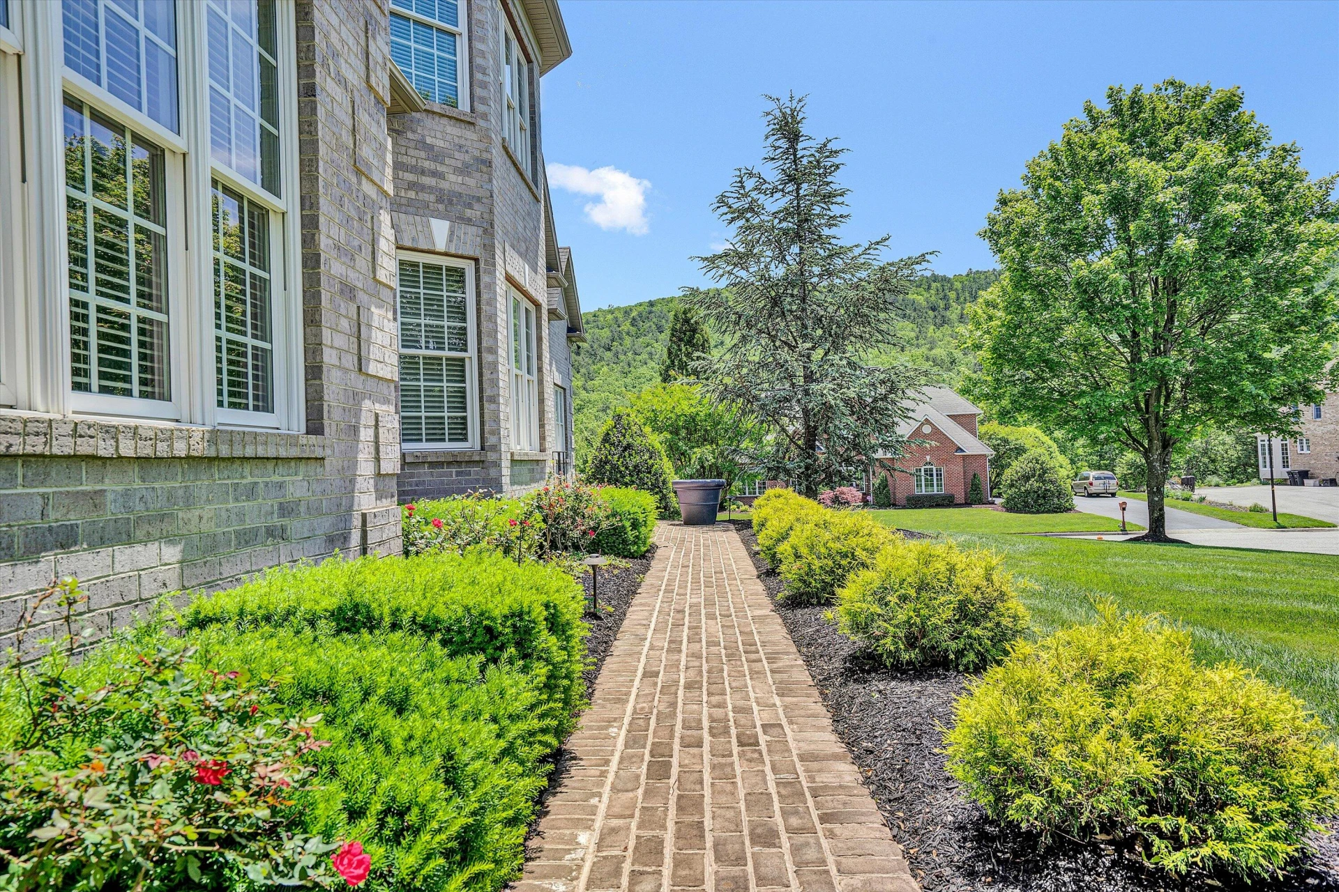 3846 Eagle Crest DR - Photo 6