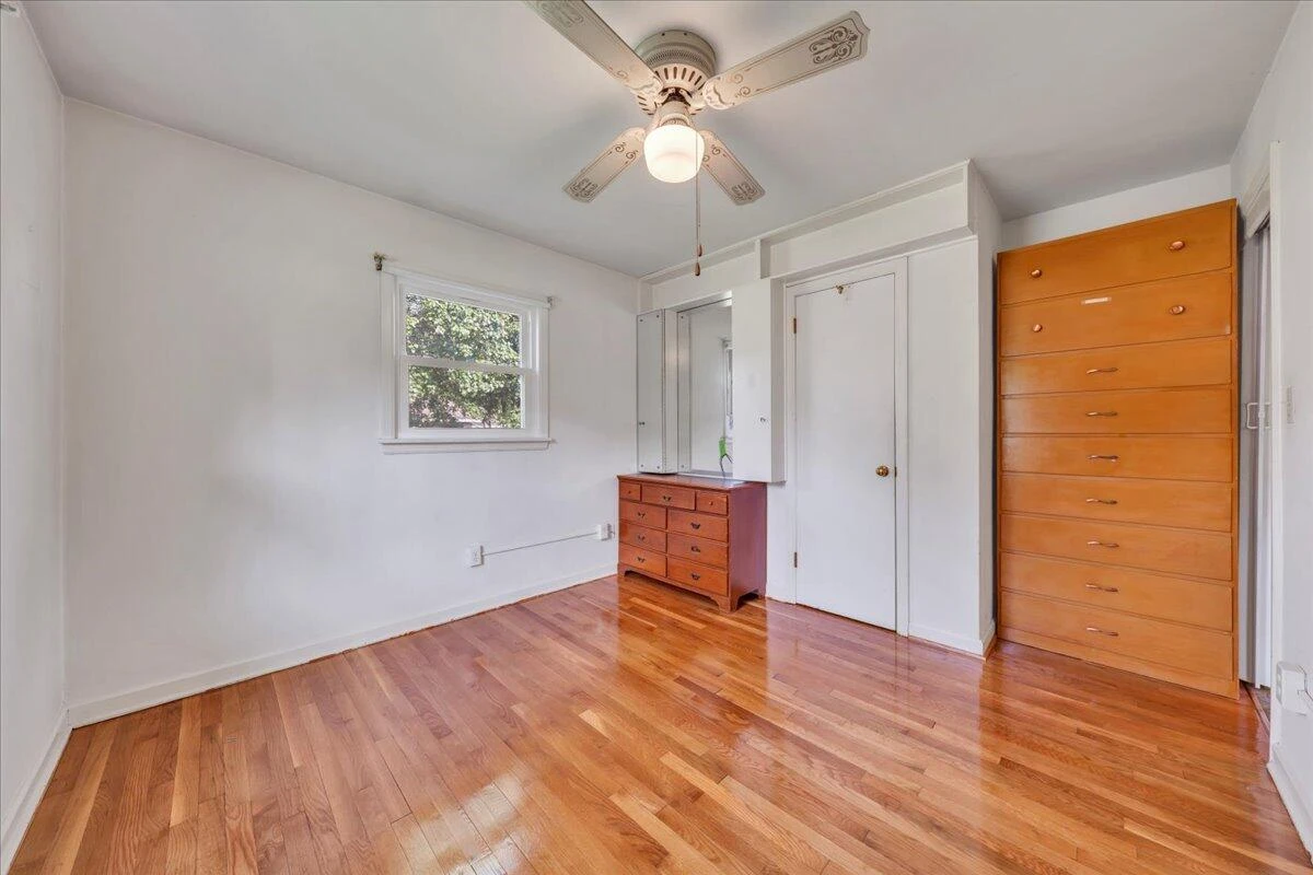 1028 Grayson AVE - Photo 21
