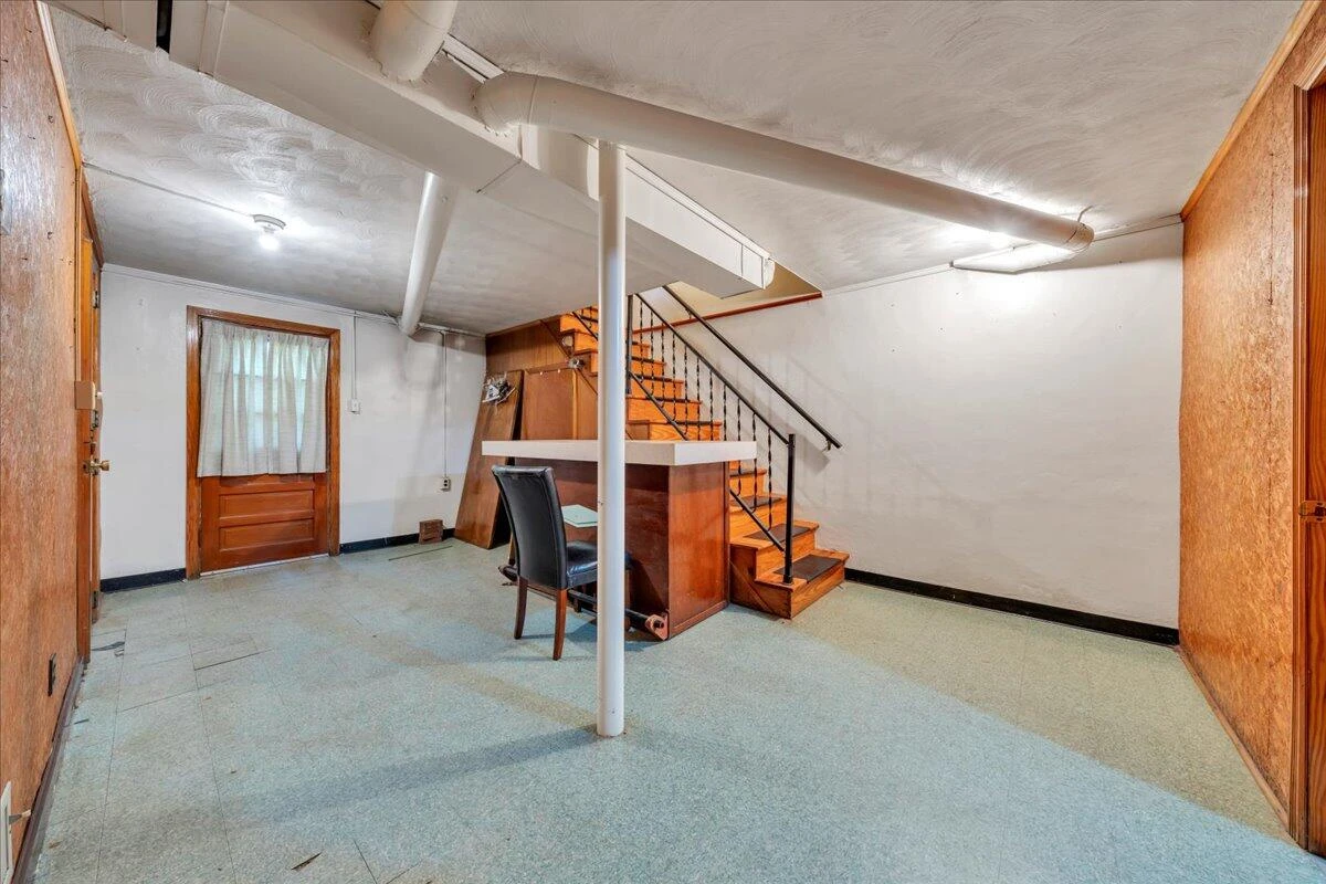 1028 Grayson AVE - Photo 24