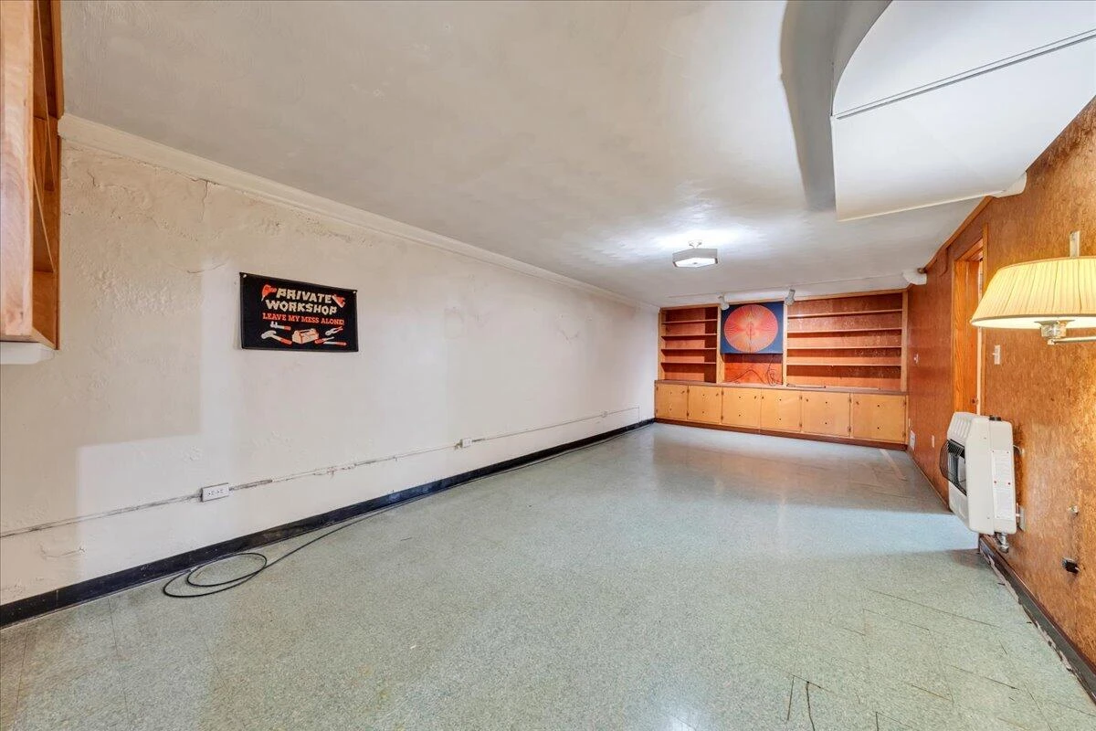 1028 Grayson AVE - Photo 25