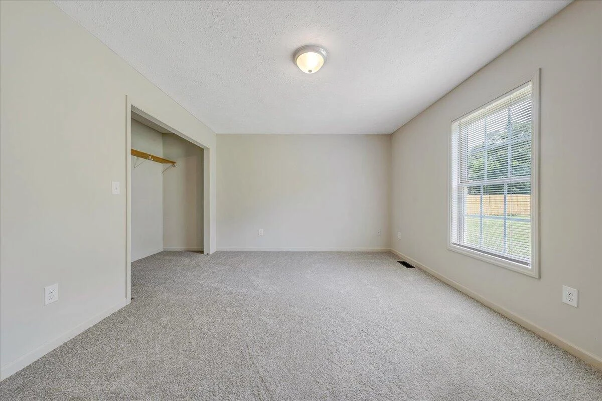 44 Strawberry Banks DR - Photo 20