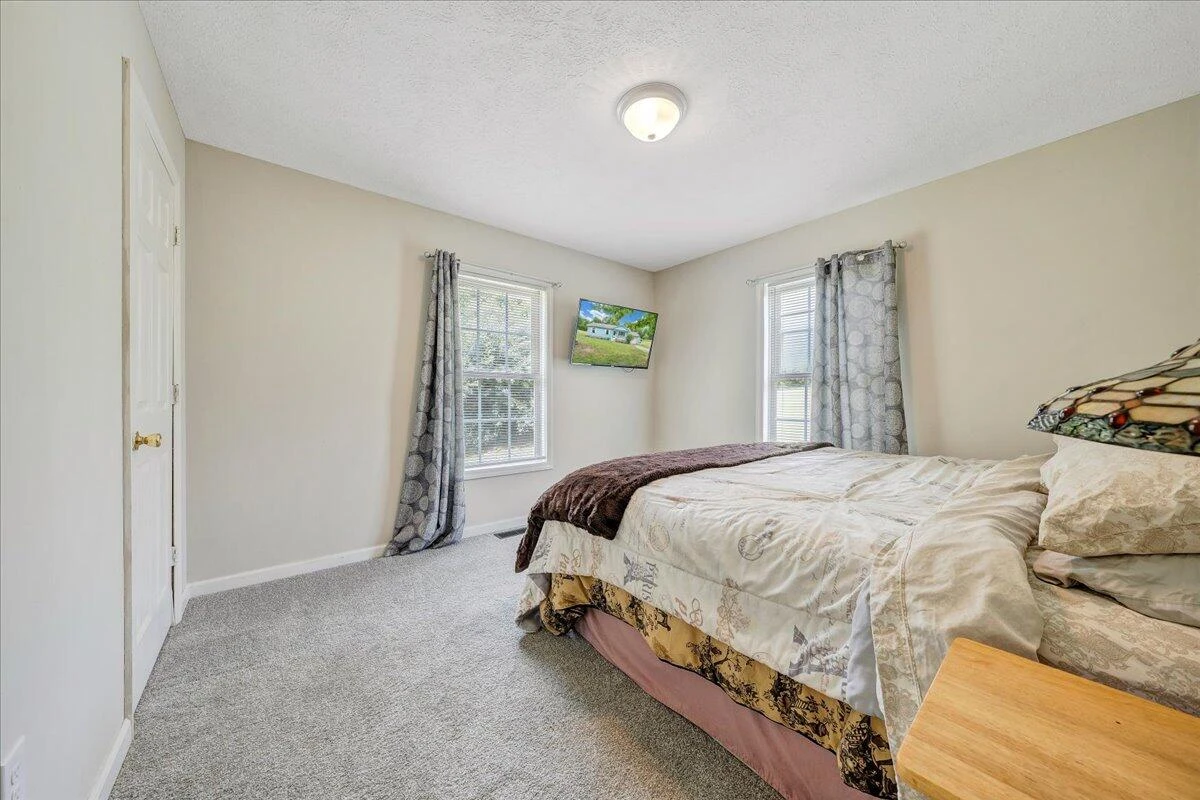 44 Strawberry Banks DR - Photo 22