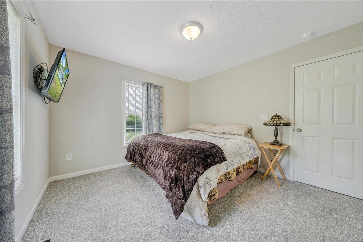 44 Strawberry Banks DR - Photo 23