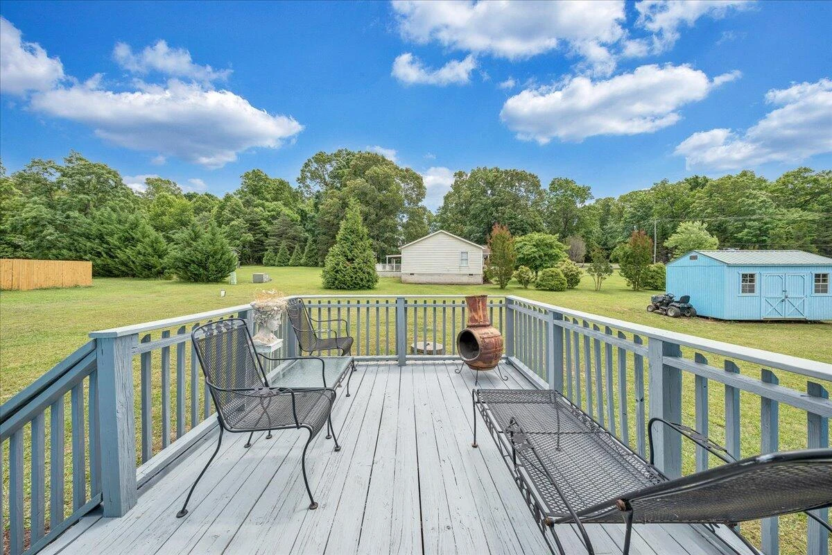 44 Strawberry Banks DR - Photo 24