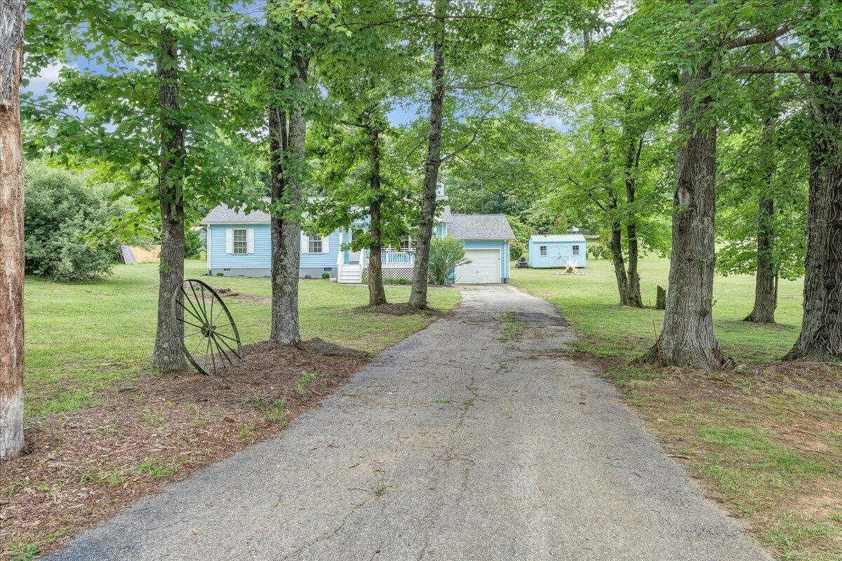 44 Strawberry Banks DR - Photo 33