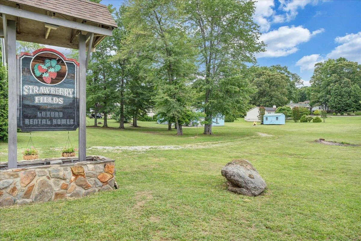 44 Strawberry Banks DR - Photo 39