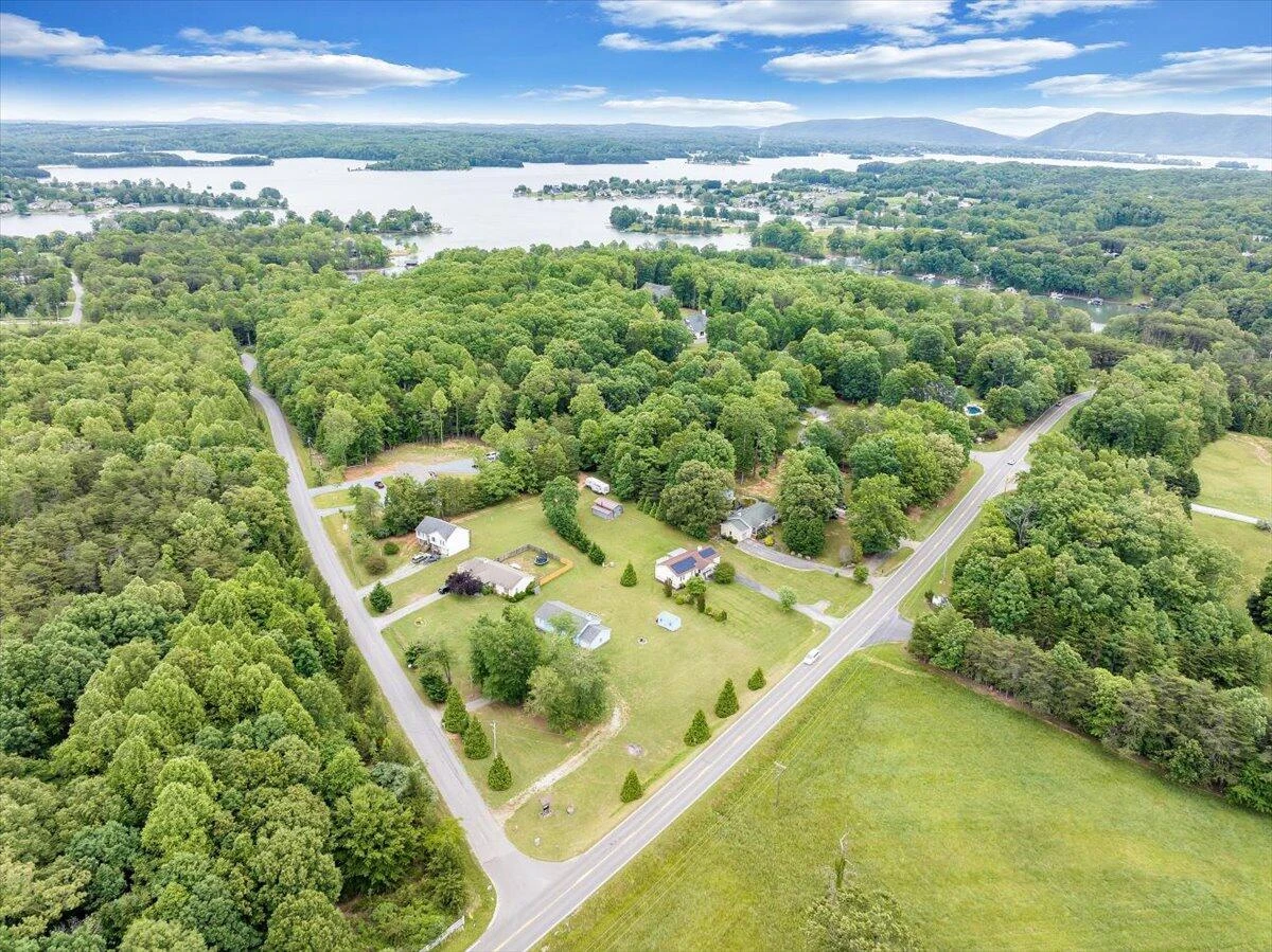 44 Strawberry Banks DR - Photo 41