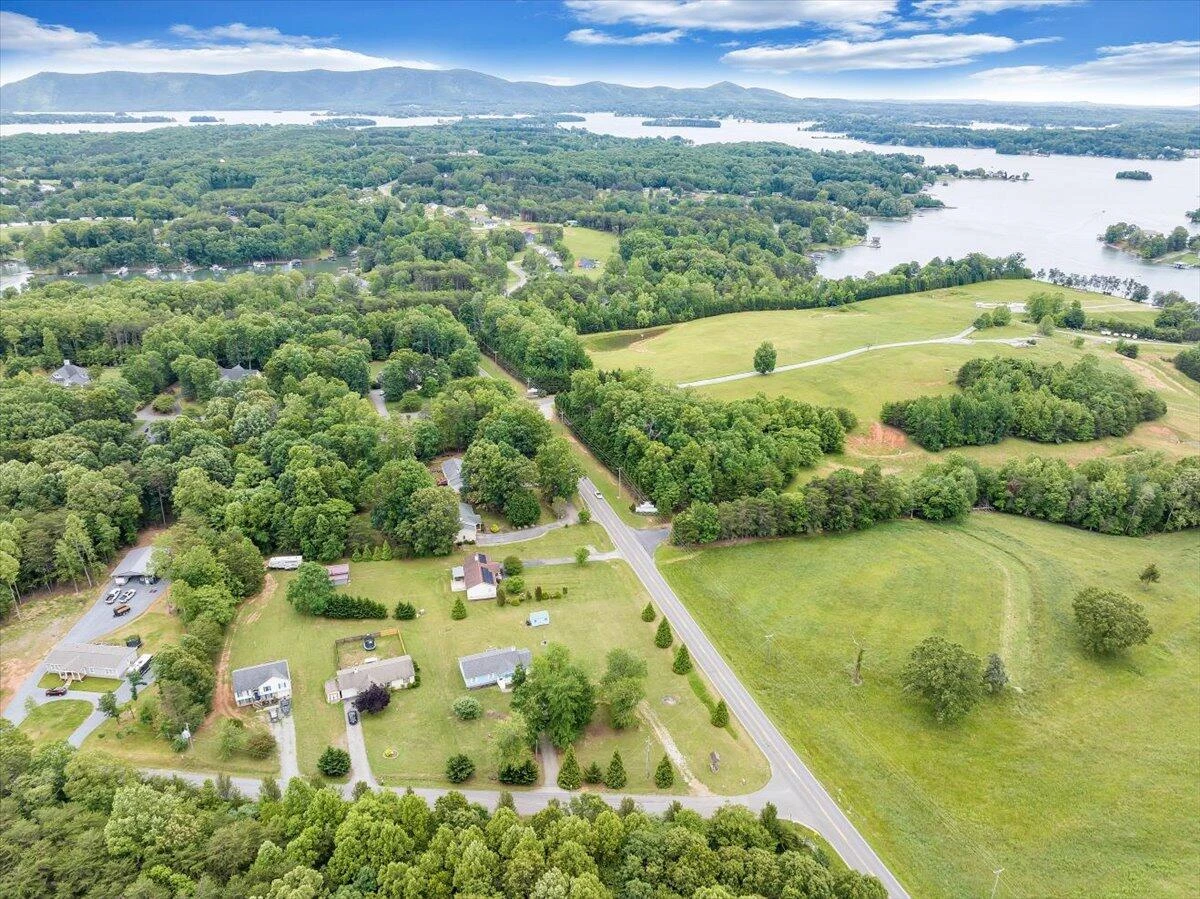 44 Strawberry Banks DR - Photo 48