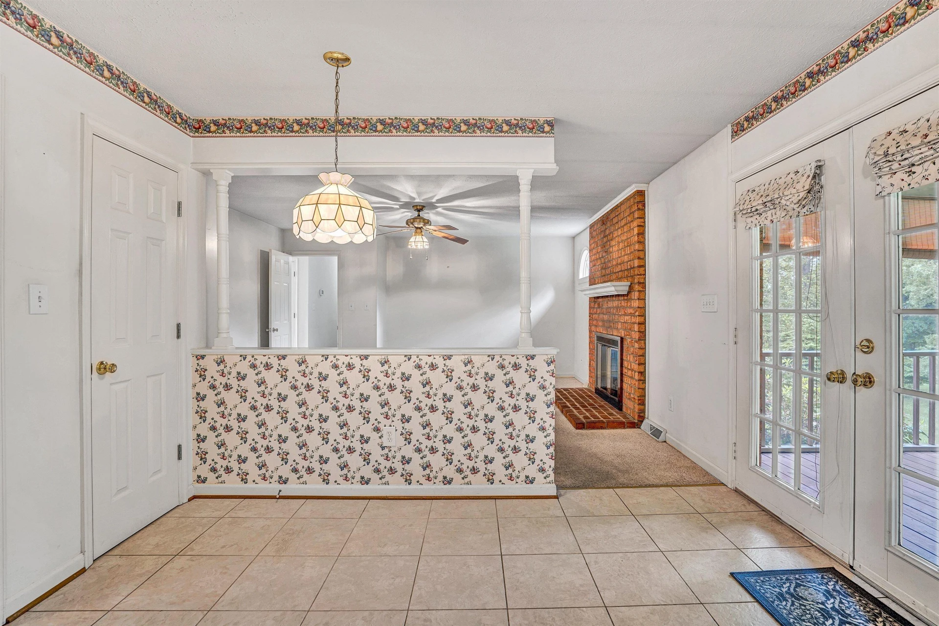 103 Tremont CT - Photo 10