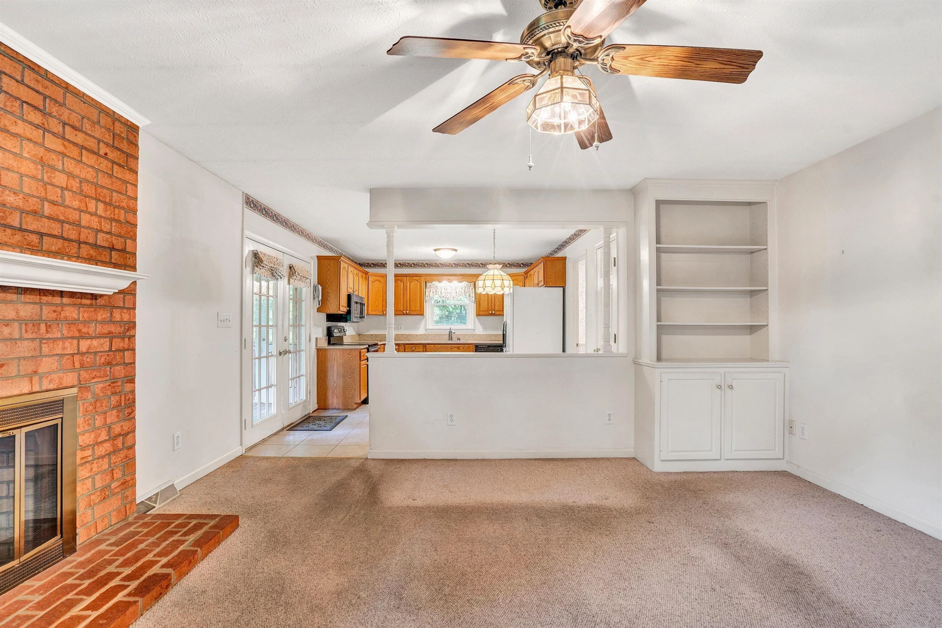 103 Tremont CT - Photo 16