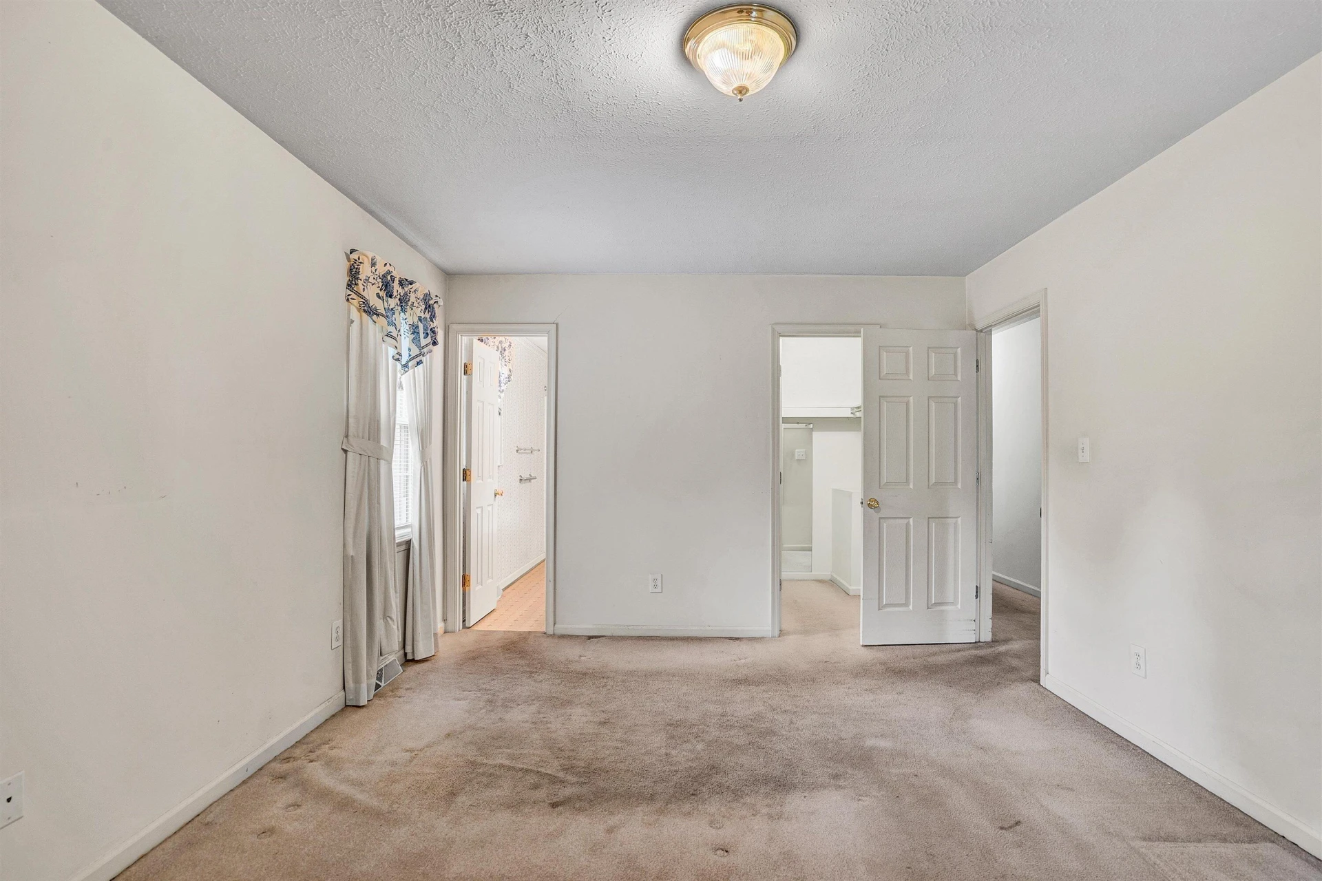 103 Tremont CT - Photo 27