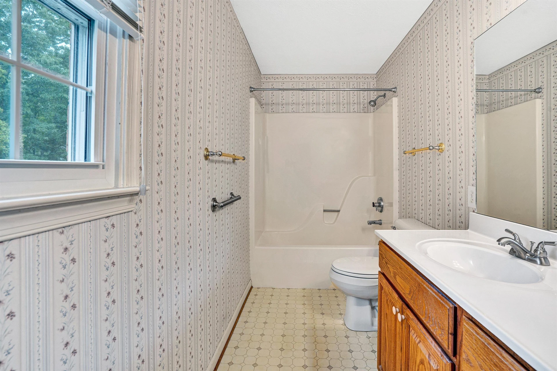 103 Tremont CT - Photo 29
