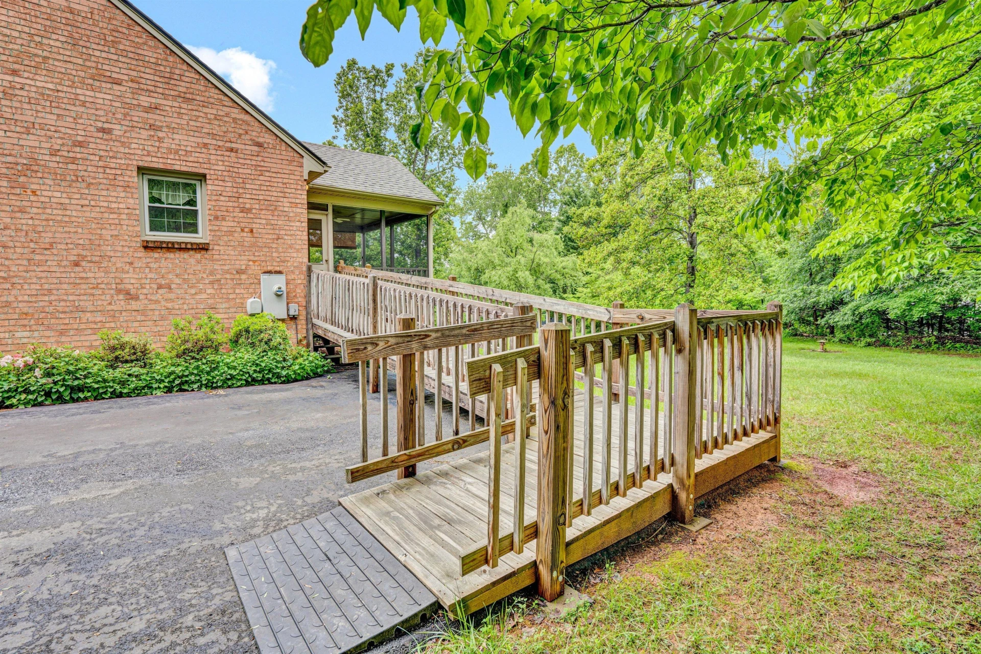 103 Tremont CT - Photo 34
