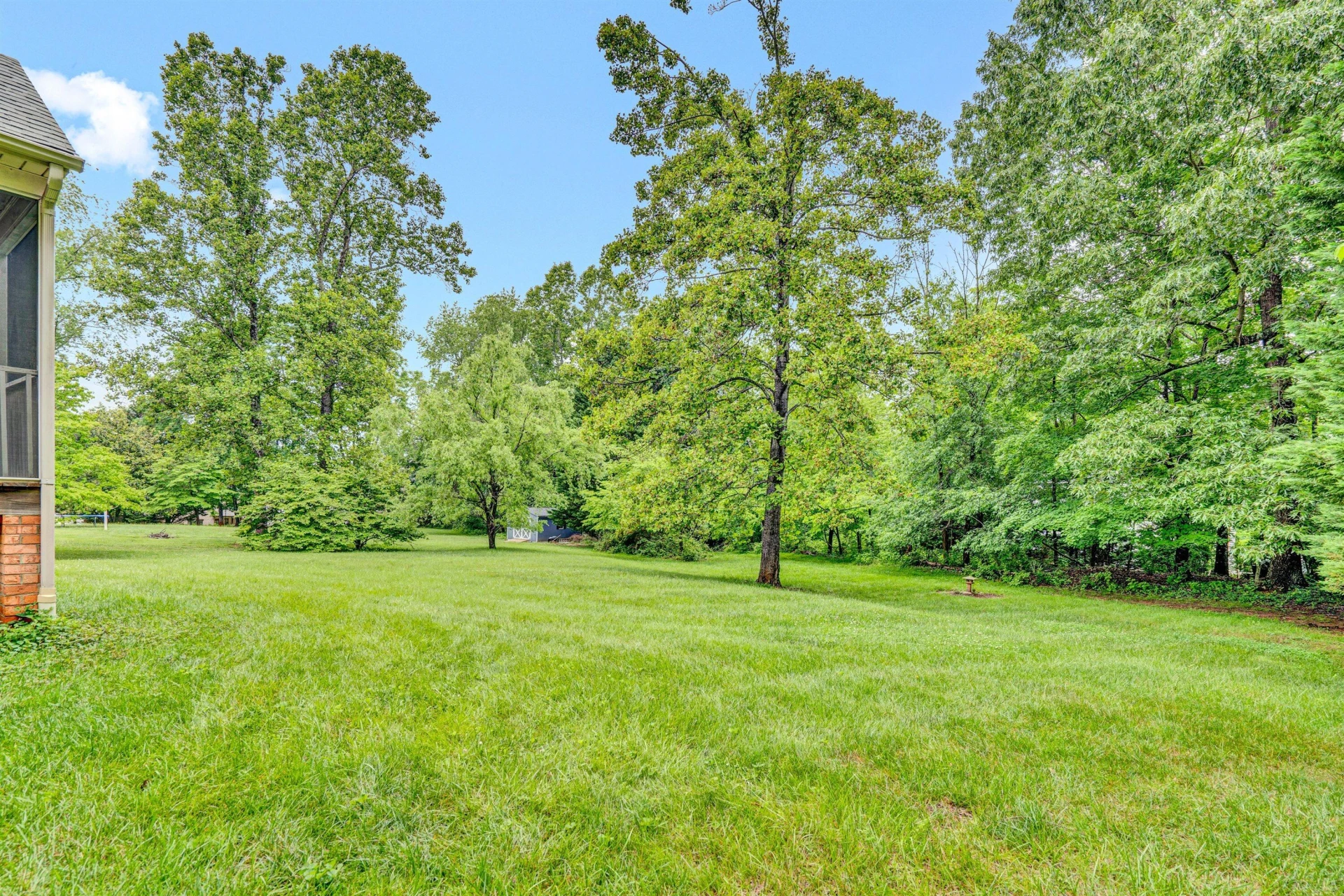 103 Tremont CT - Photo 35
