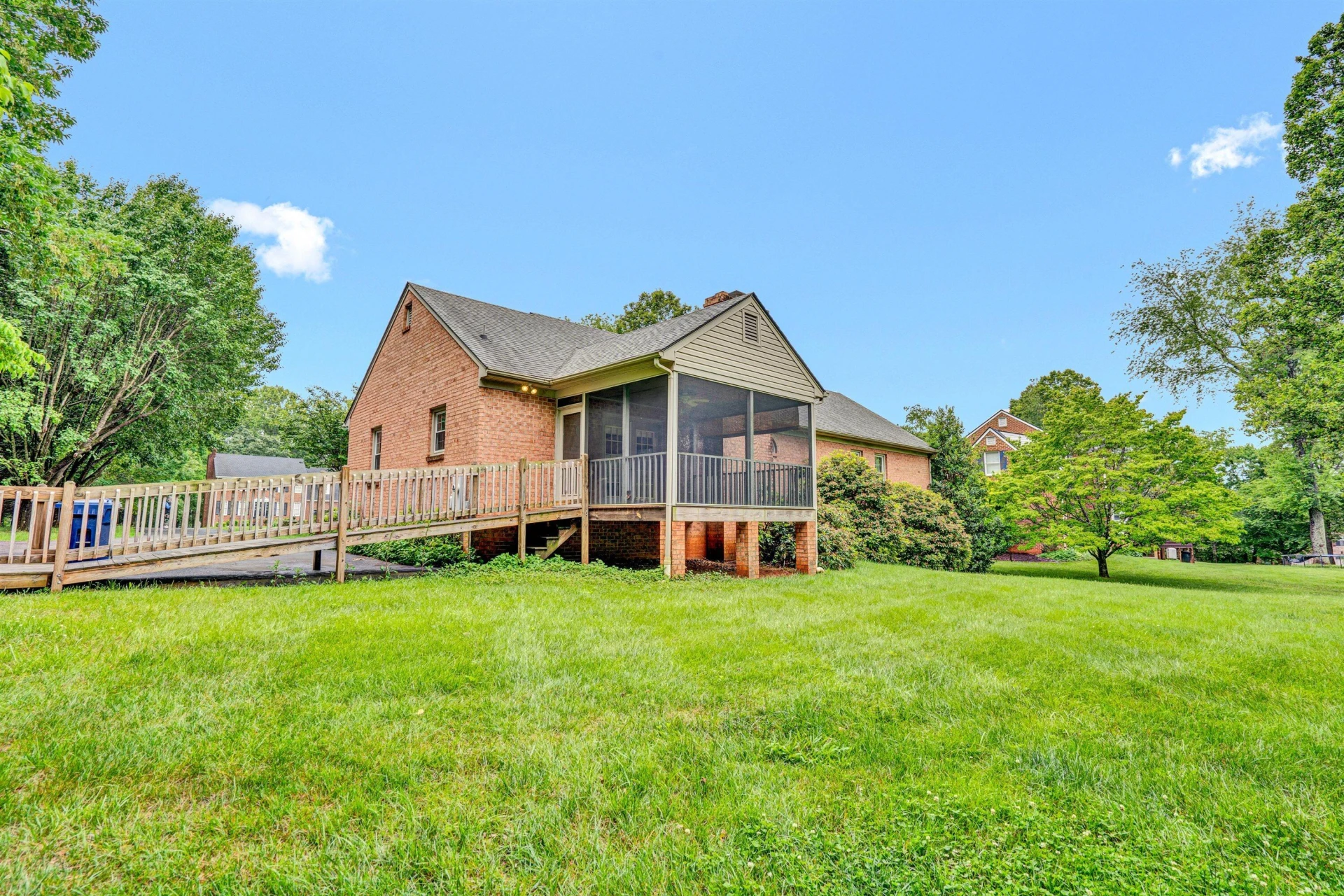 103 Tremont CT - Photo 36