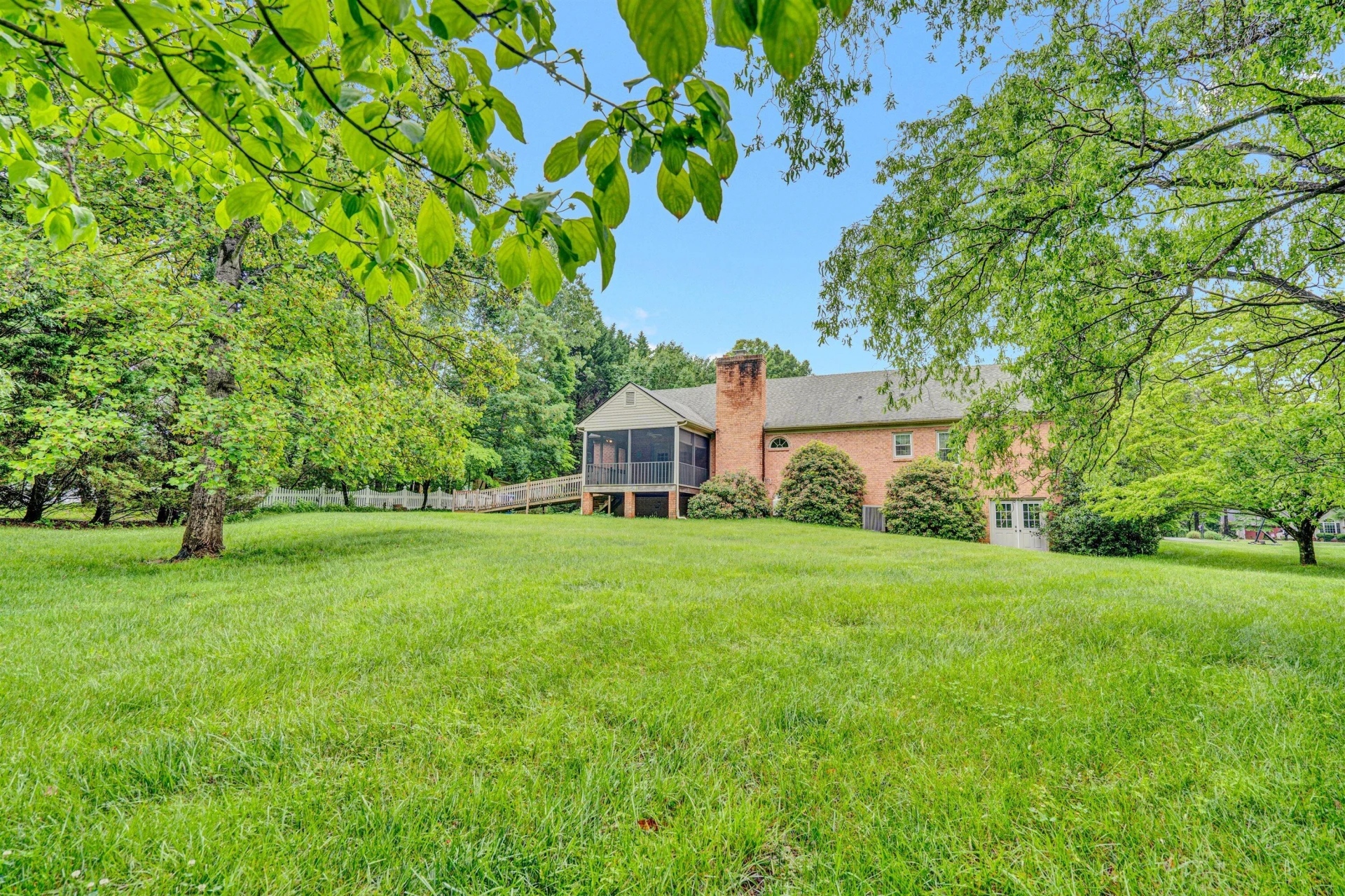 103 Tremont CT - Photo 38