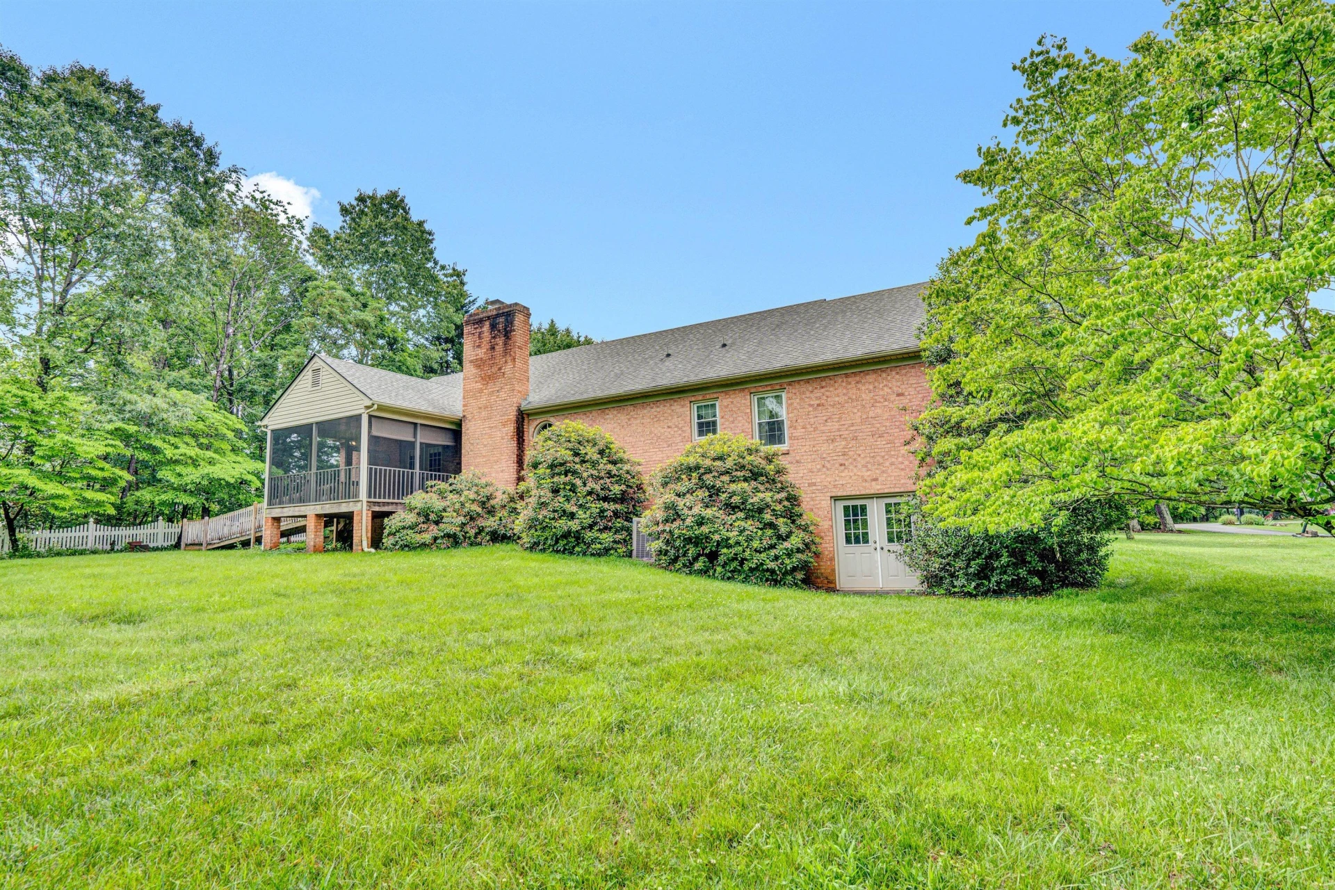 103 Tremont CT - Photo 39
