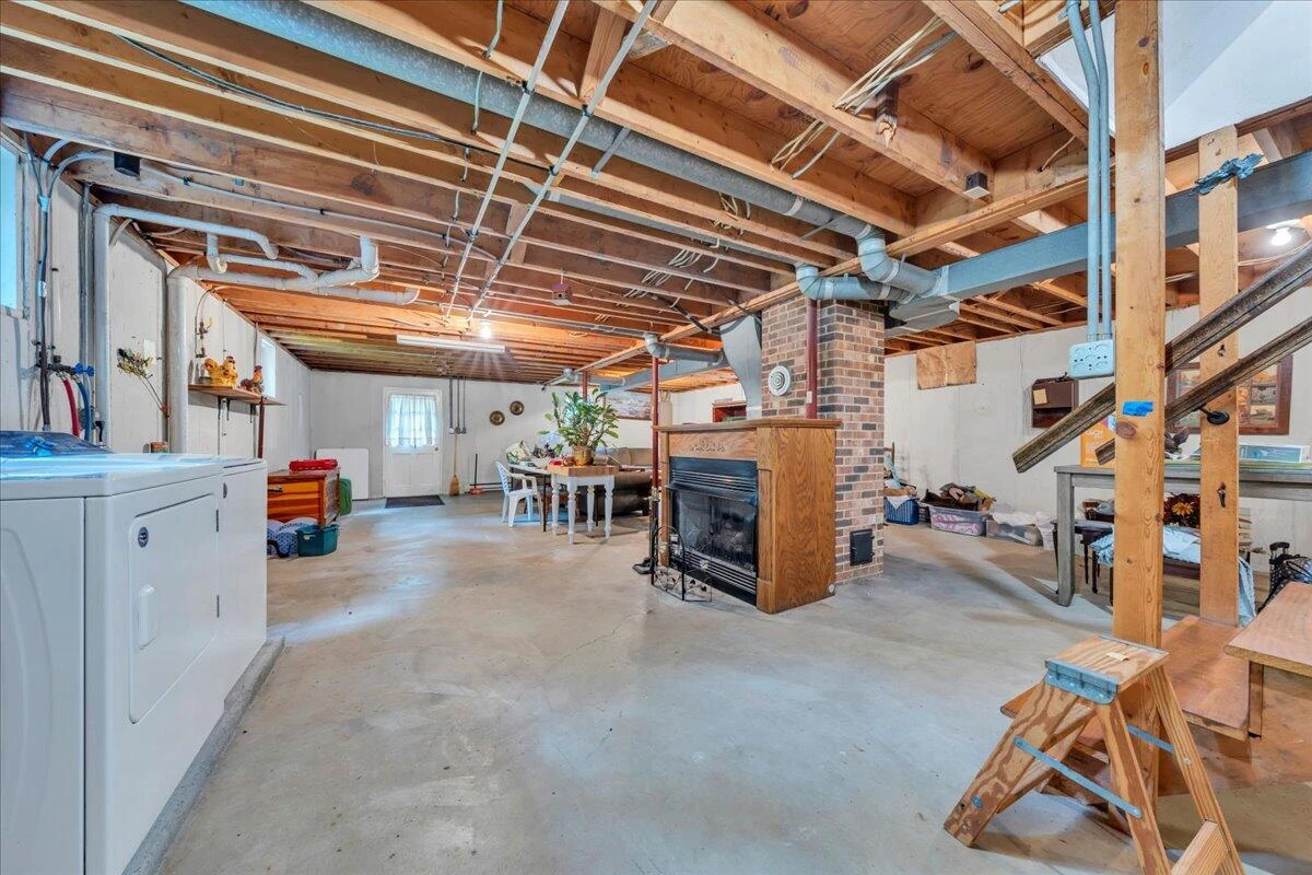175 Webb Mountain RD - Photo 21