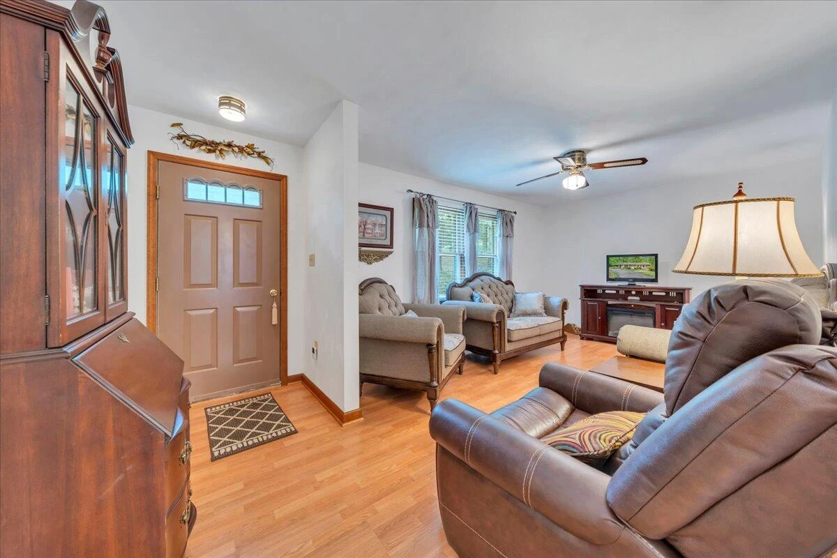 175 Webb Mountain RD - Photo 8