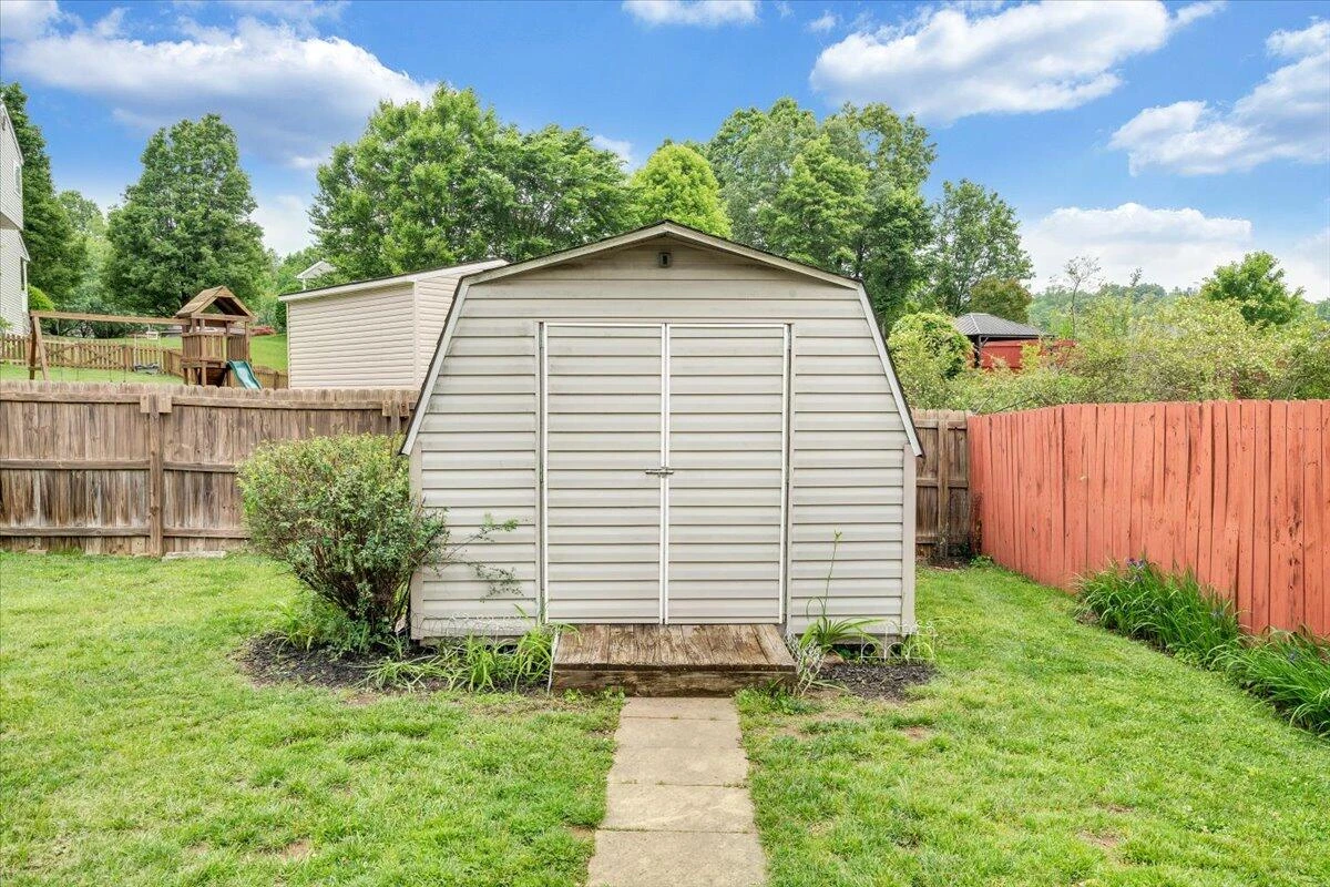 4719 Great Glen DR - Photo 41