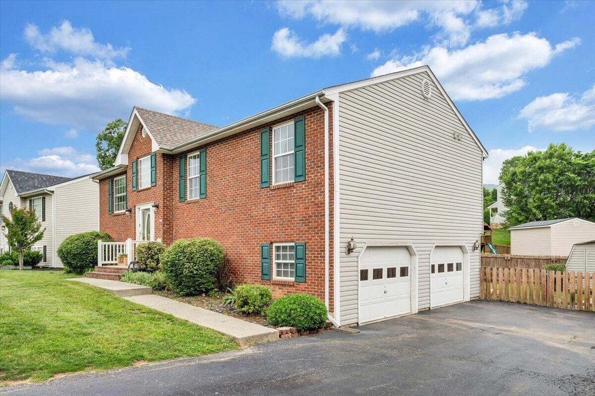 4719 Great Glen DR - Photo 49