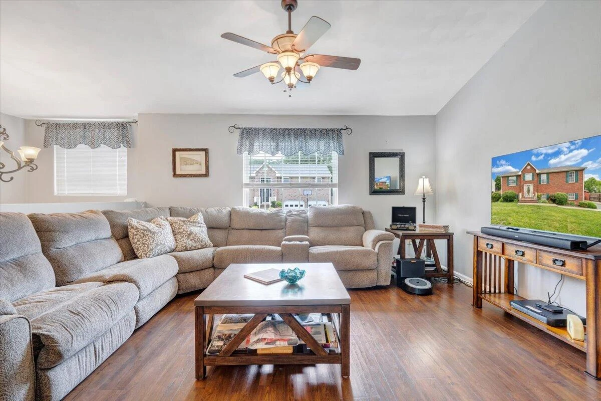4719 Great Glen DR - Photo 5