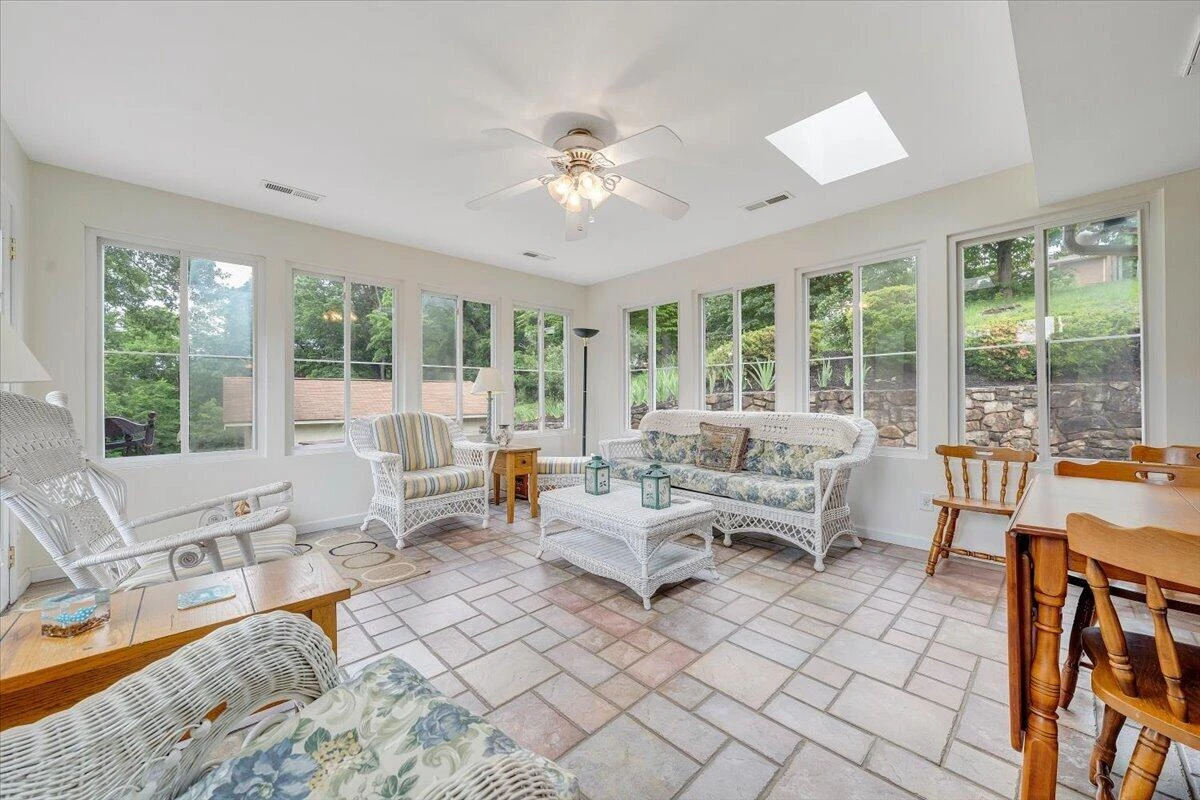 30 Benbrook CIR - Photo 19
