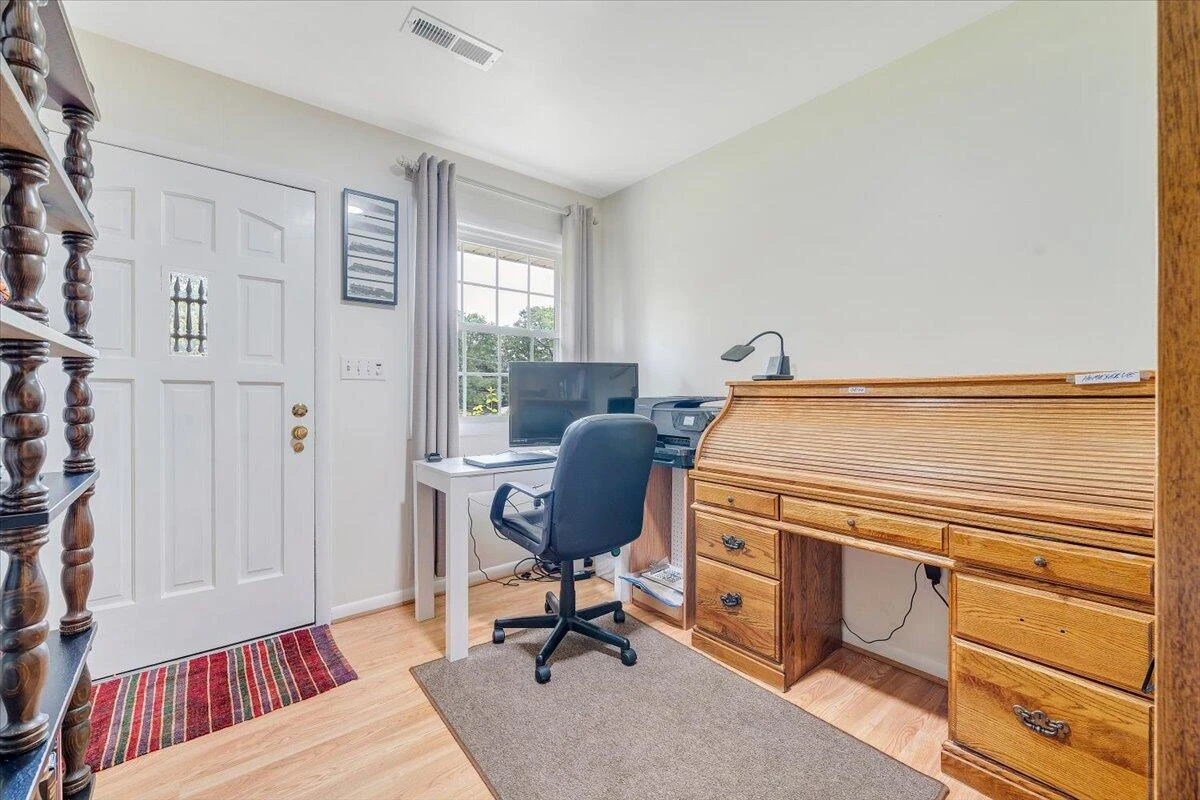 30 Benbrook CIR - Photo 2