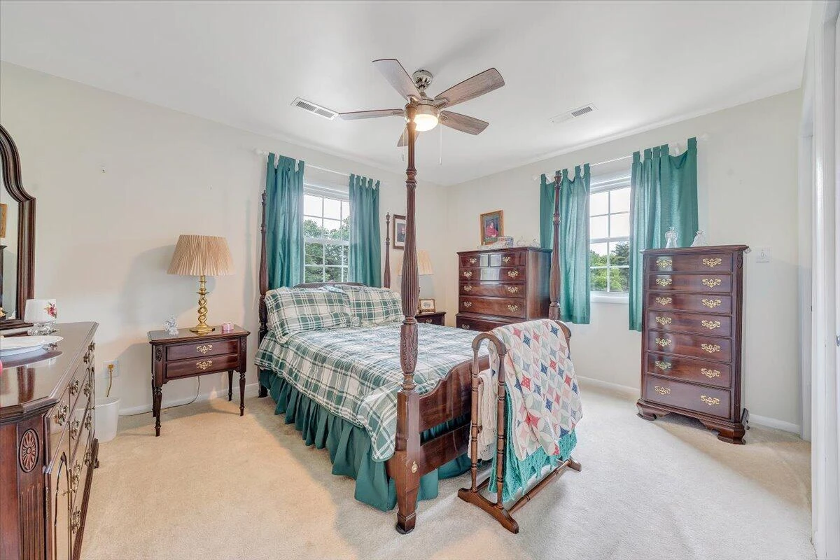 30 Benbrook CIR - Photo 23