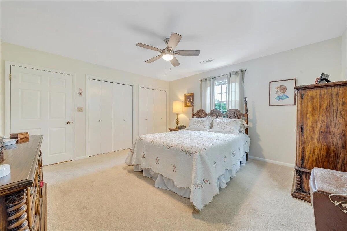 30 Benbrook CIR - Photo 26