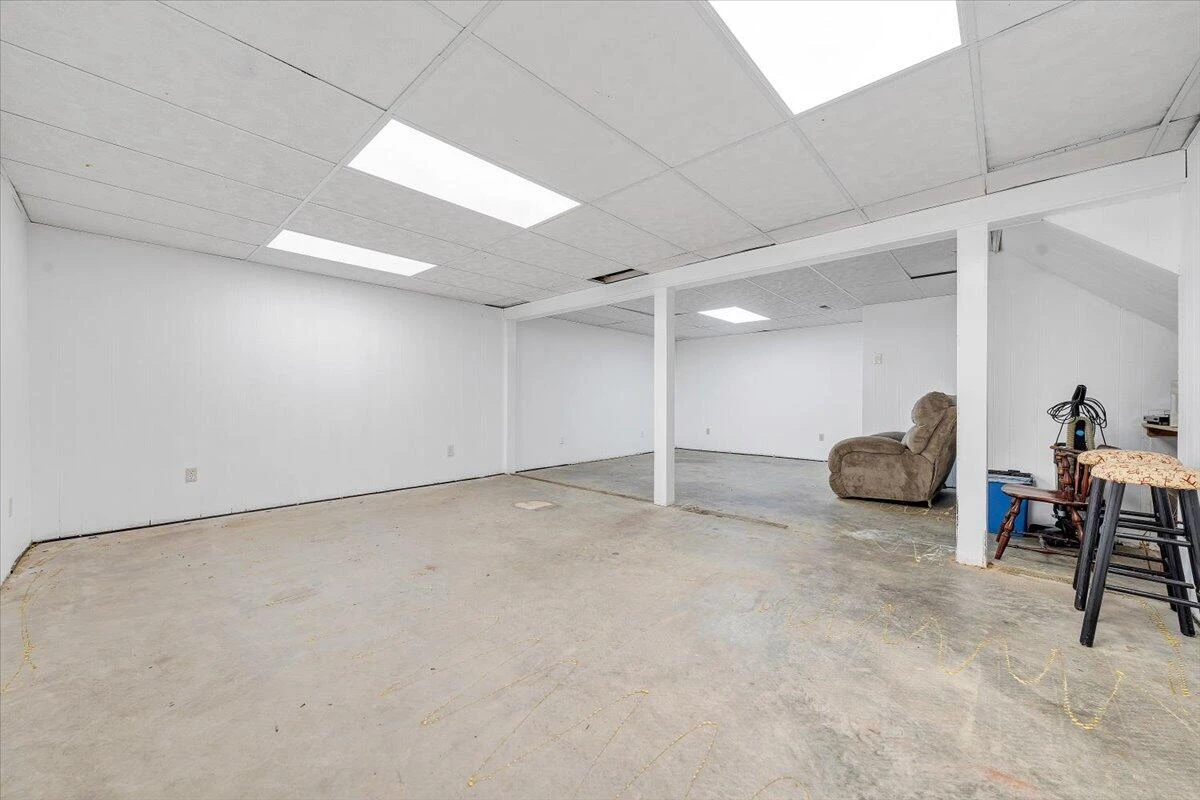 30 Benbrook CIR - Photo 38
