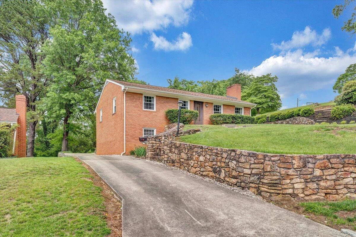 30 Benbrook CIR - Photo 54