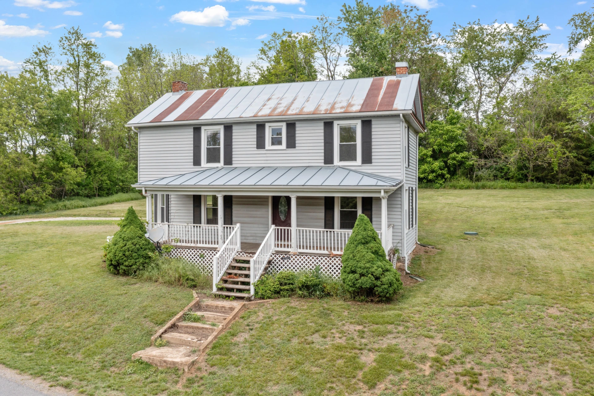 250 Old Hollow RD - Photo 2