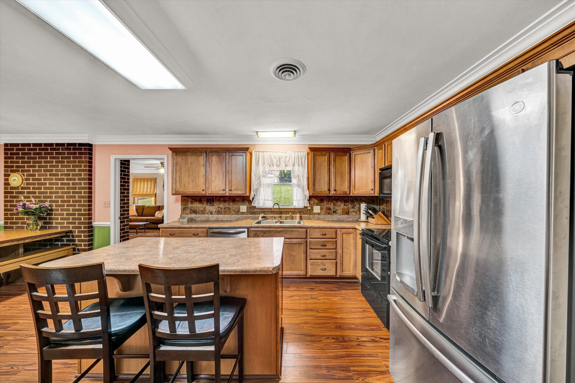 3643 Larson LN - Photo 11