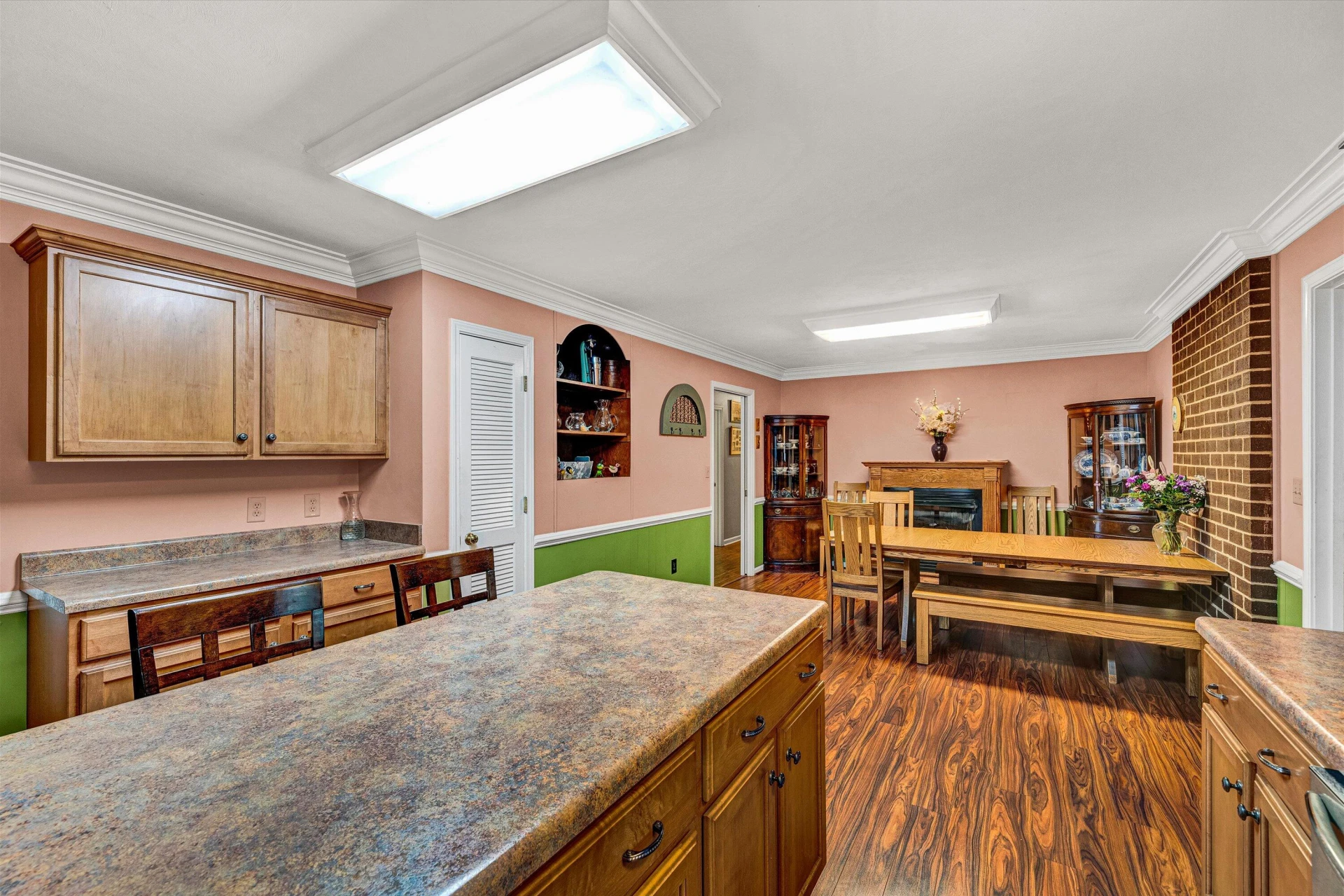 3643 Larson LN - Photo 12