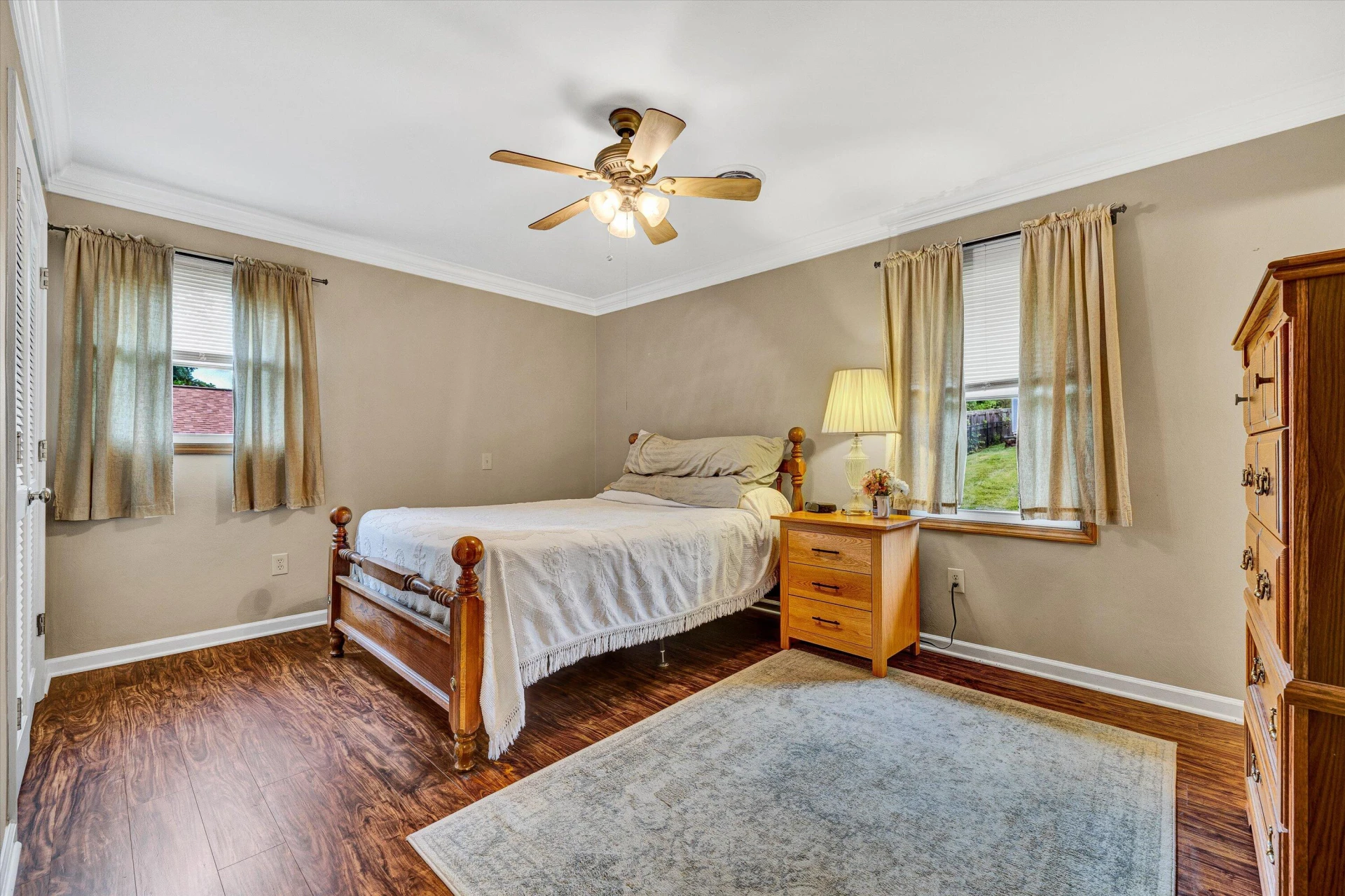 3643 Larson LN - Photo 19