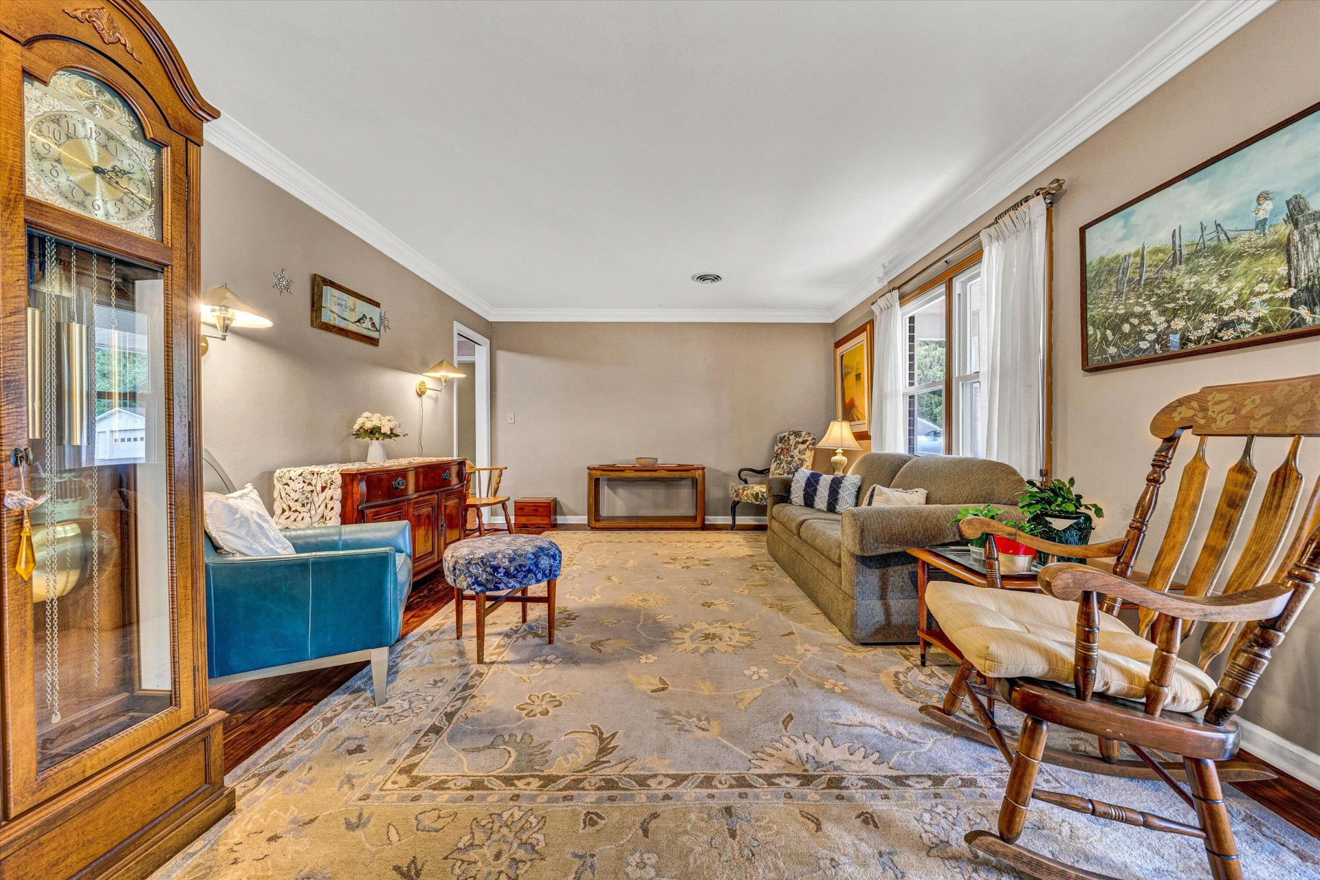 3643 Larson LN - Photo 6
