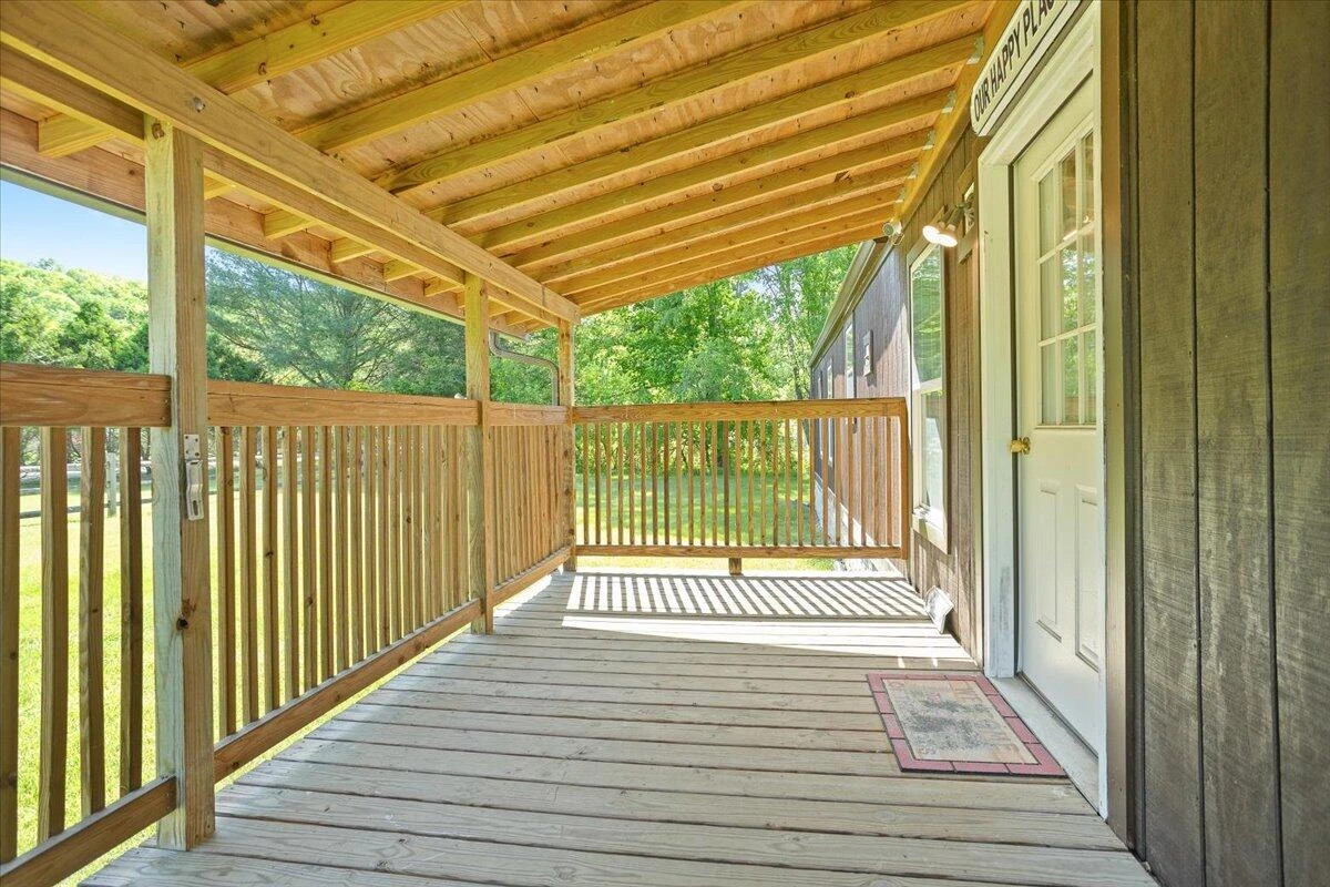 1606 Dunbrack CIR - Photo 16