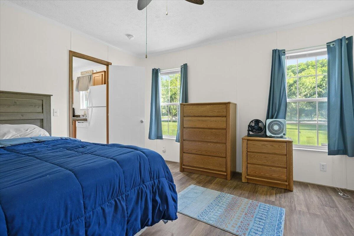 1606 Dunbrack CIR - Photo 28