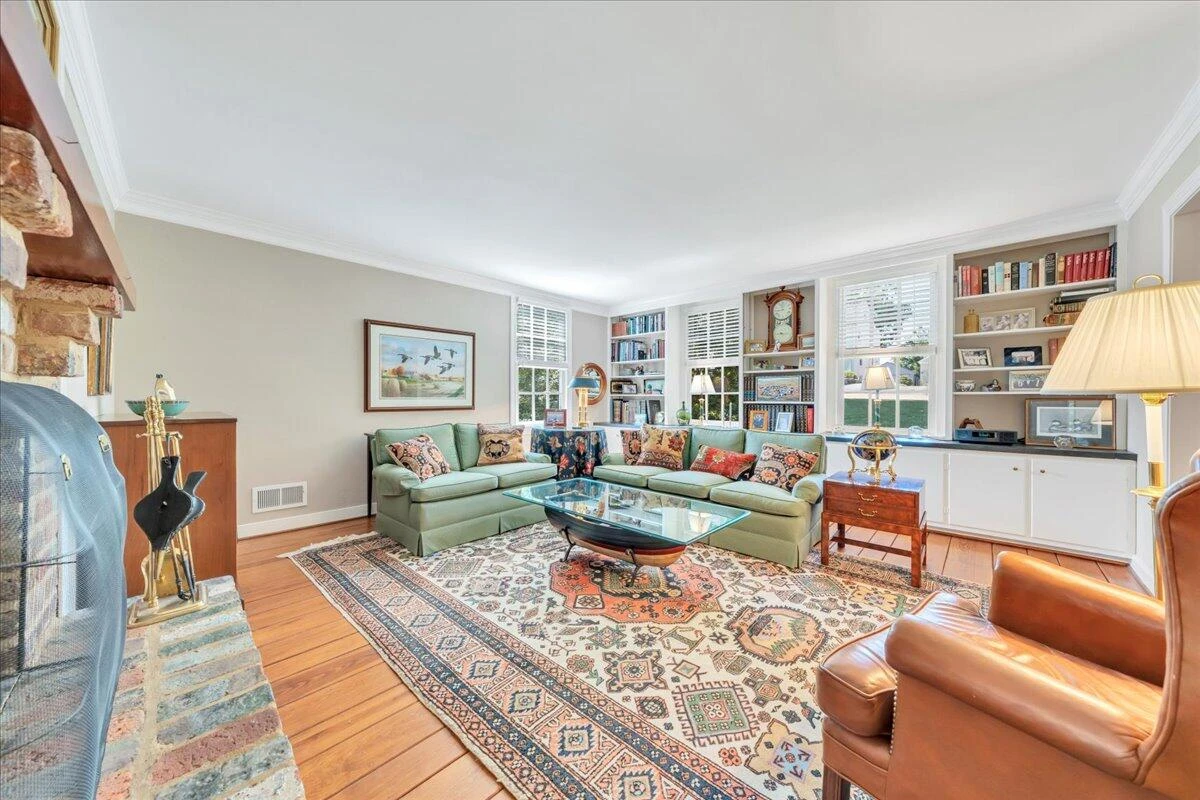 723 White Oak RD - Photo 12