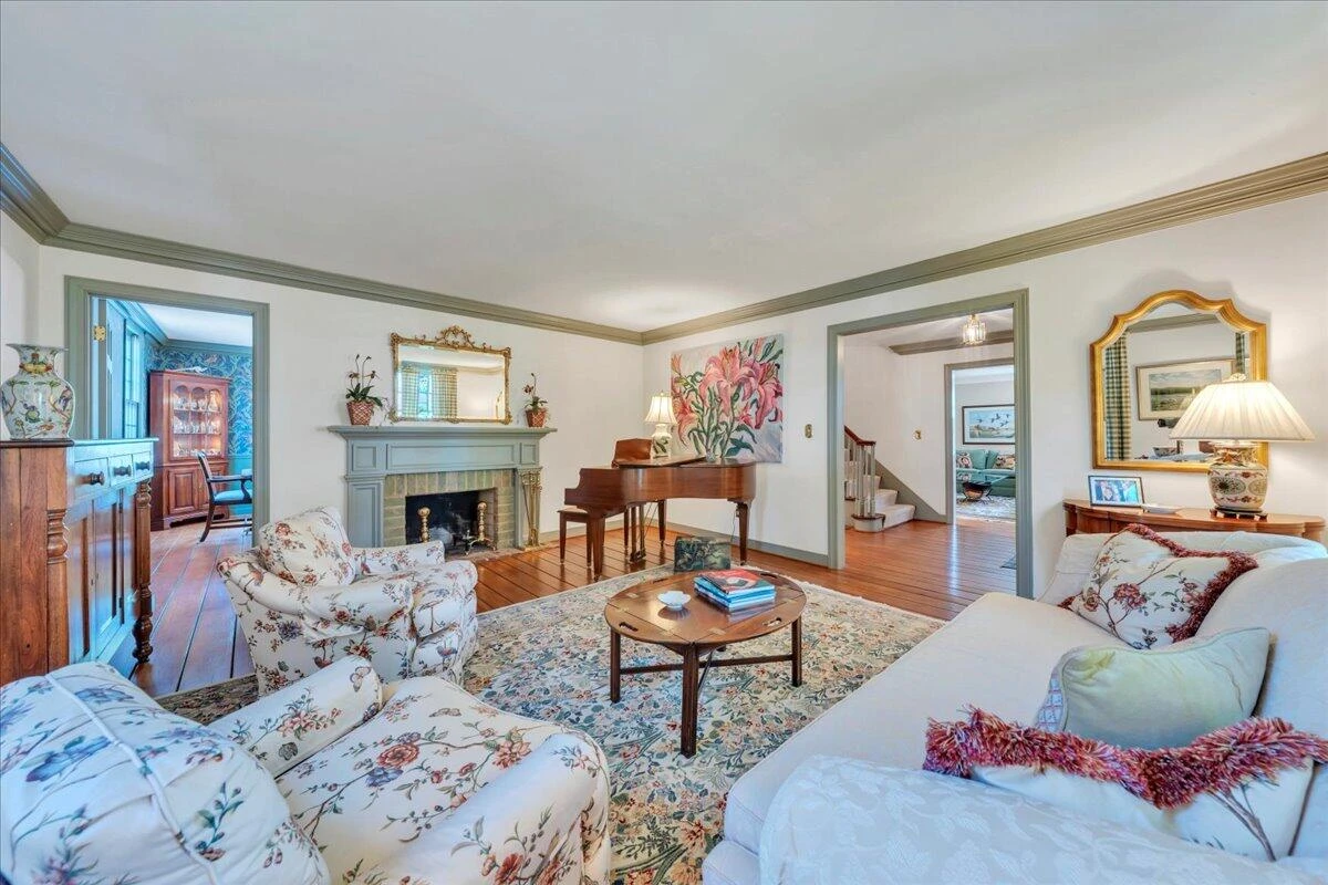 723 White Oak RD - Photo 16
