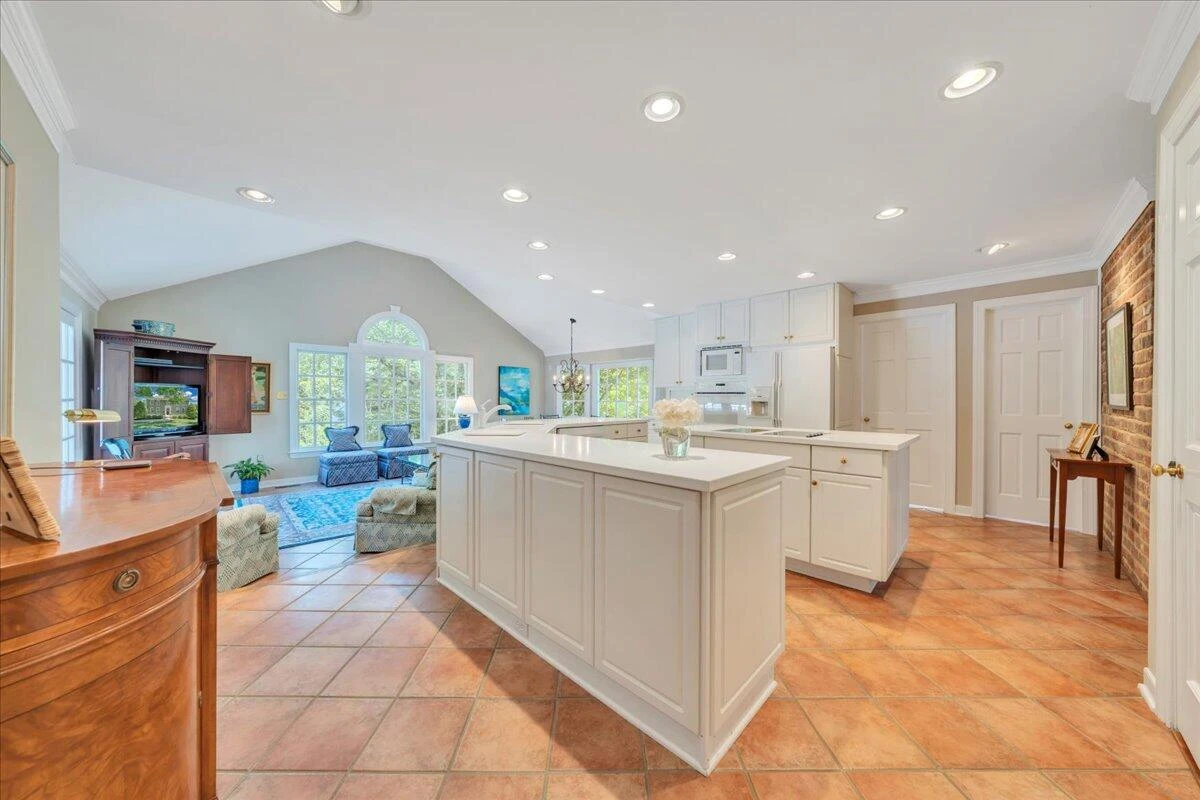 723 White Oak RD - Photo 20