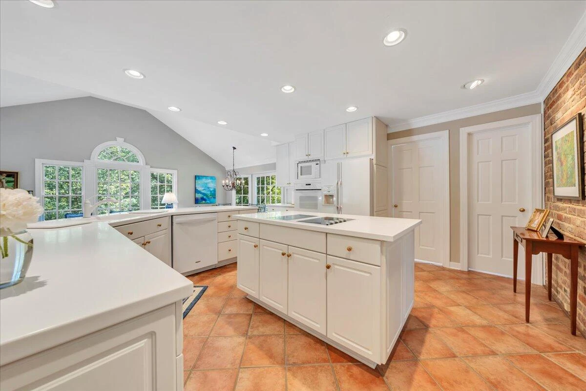 723 White Oak RD - Photo 21
