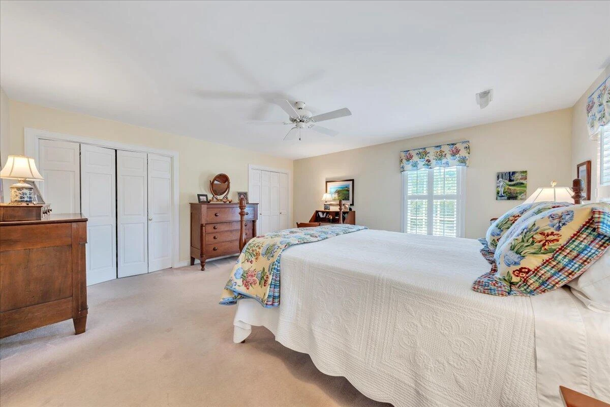 723 White Oak RD - Photo 35